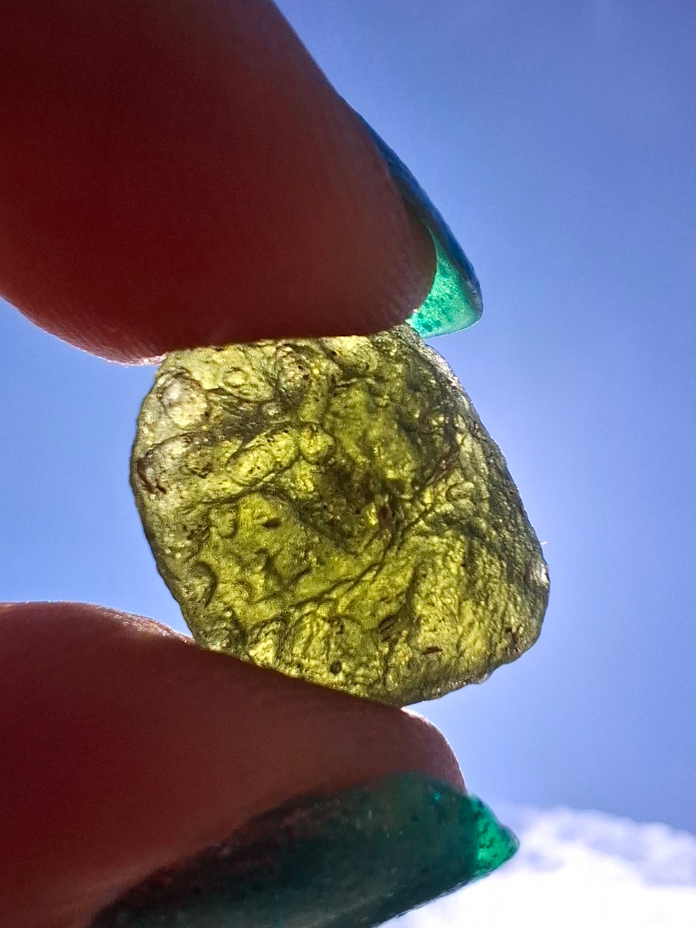 Moldavite Piece, 2.34g, Tektite (Ref: 1414)