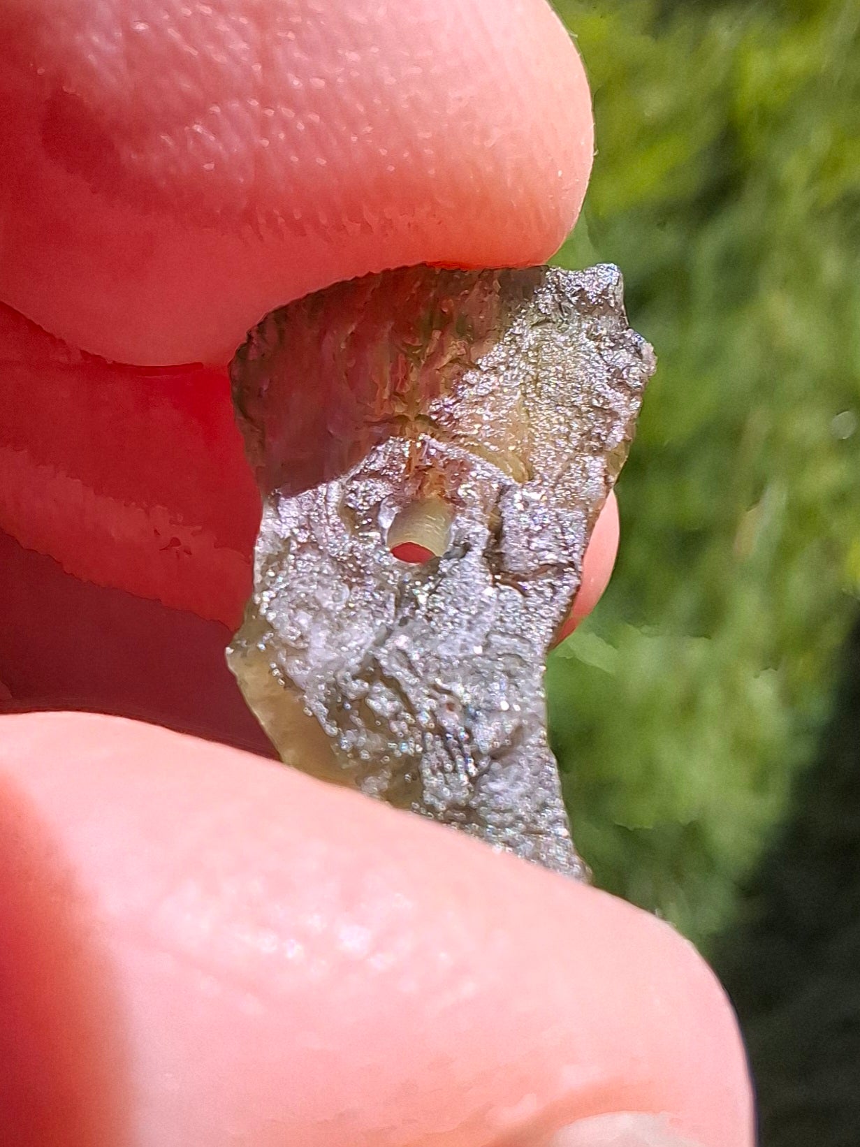 DRILLED, Moldavite Piece, 0.90g, Tektite (Ref: D14)