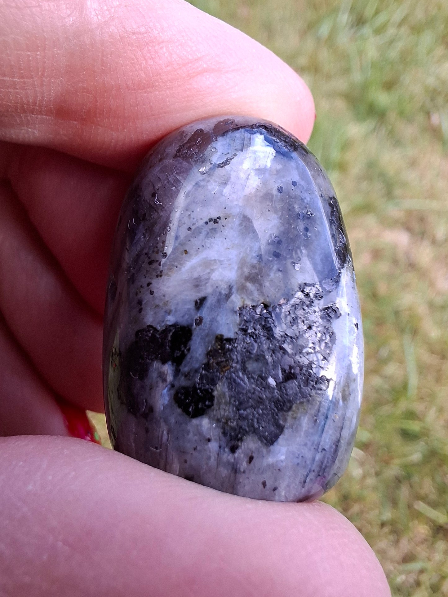 Larvikite, Tumble Stone, Crystal (Ref: T124)