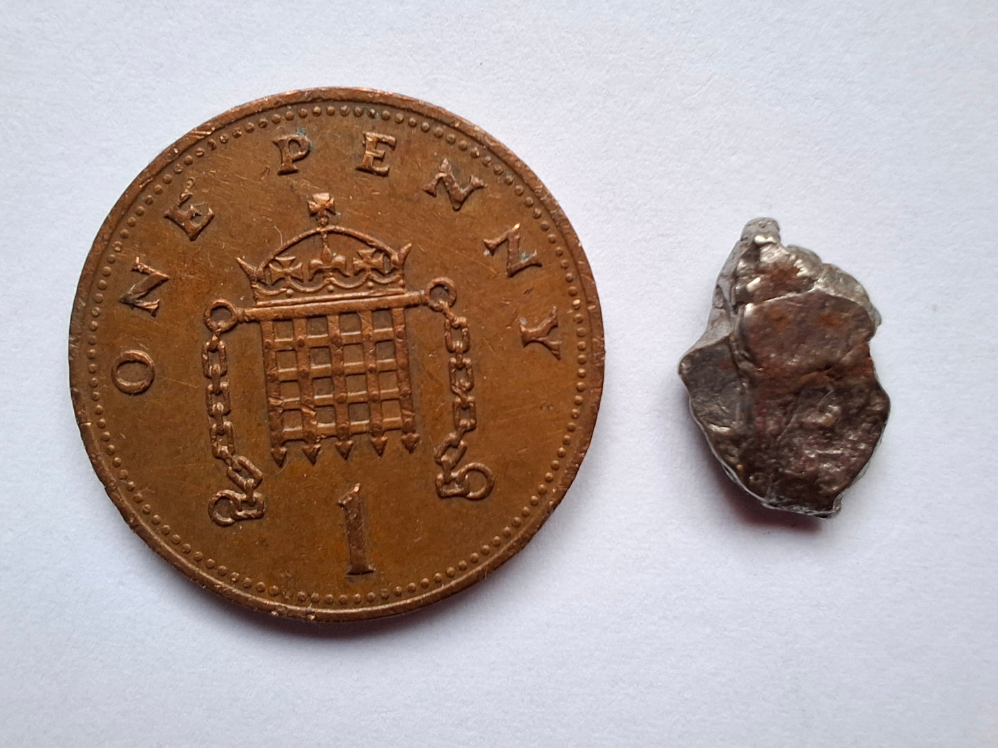 Campo del Cielo, 0.96g, Nickel Iron Meteorite (Ref: C7)