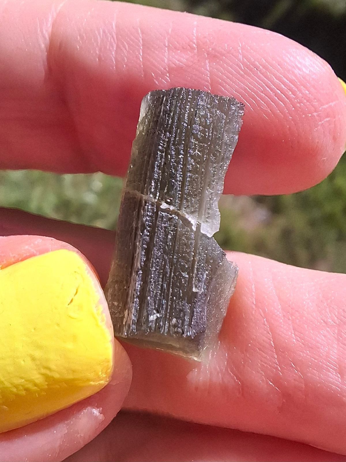 Moldavite Piece, 2.26g, Tektite (Ref: 1509)
