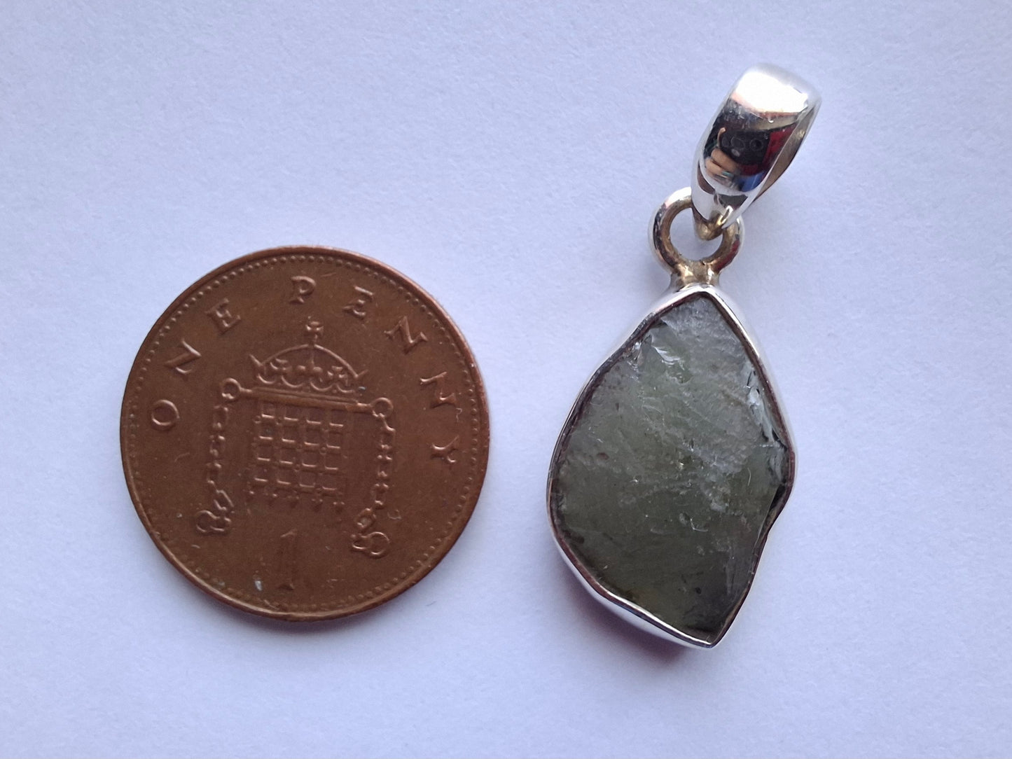 Moldavite Pendant, 925 Silver, Tektite (Ref: P10)