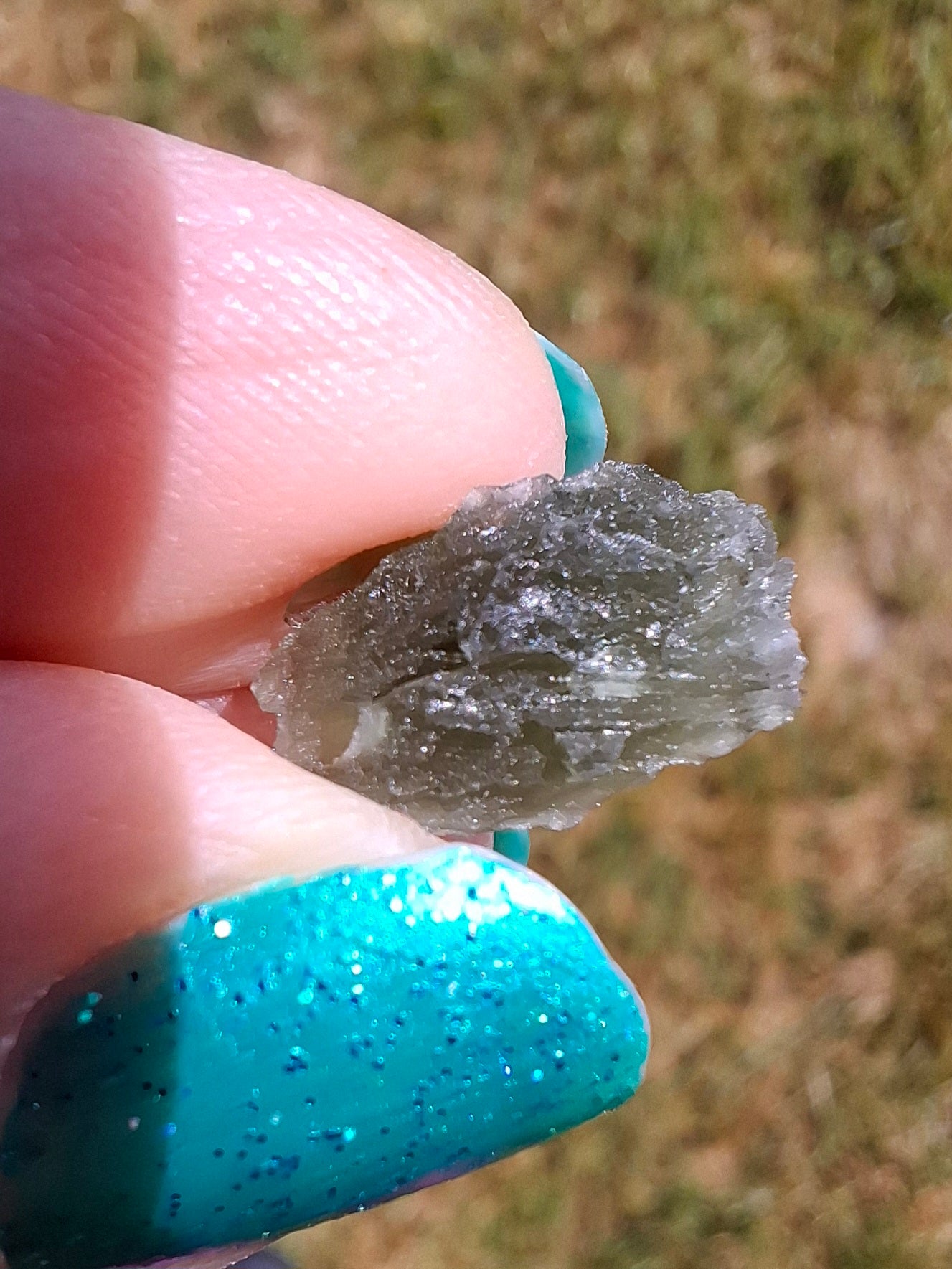 Moldavite Piece, 0.74g, Tektite (Ref: 1417)