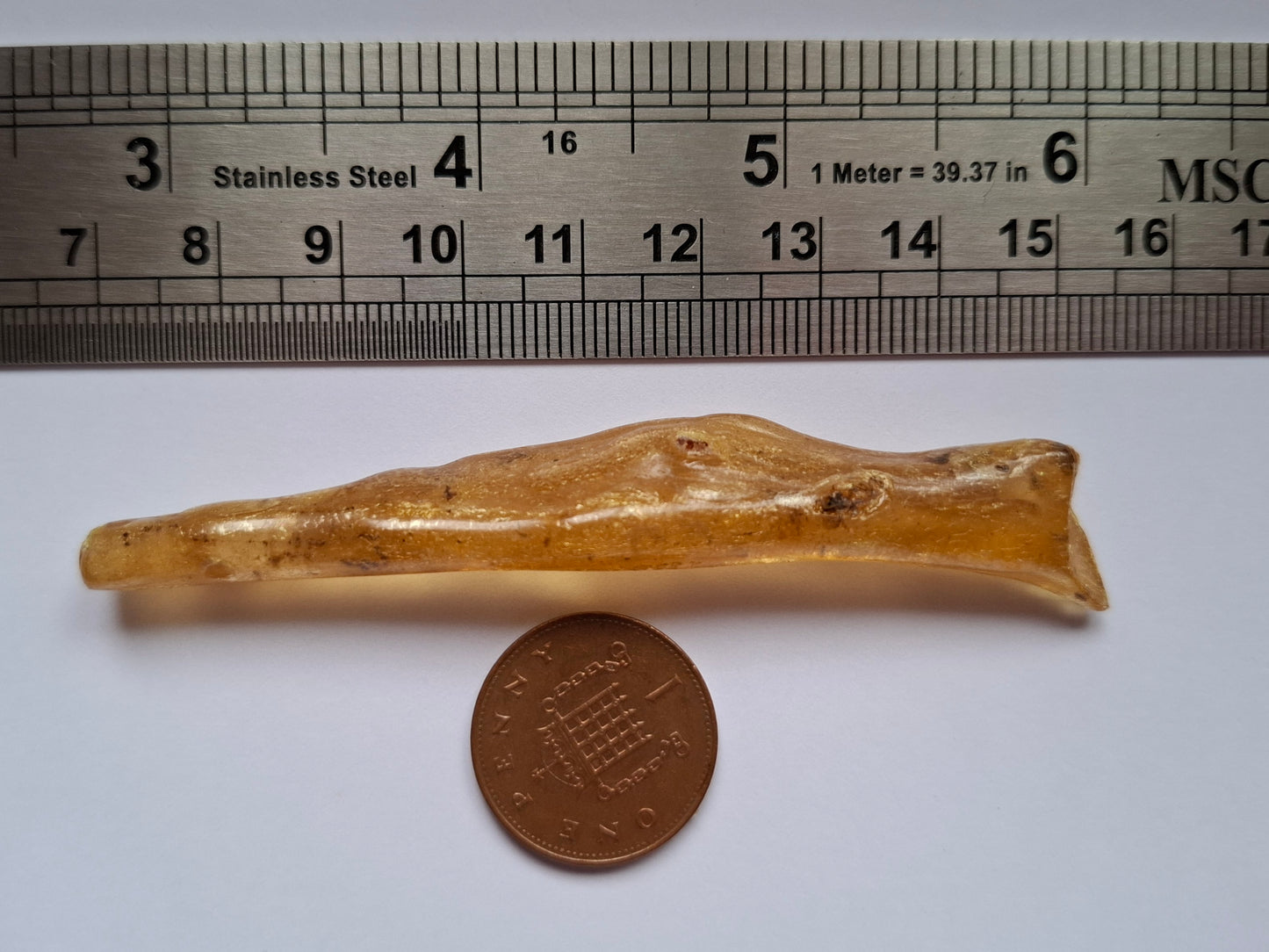Copal Young Amber with INSECTS inside, 5.07g, Fossil (Ref: CA35)