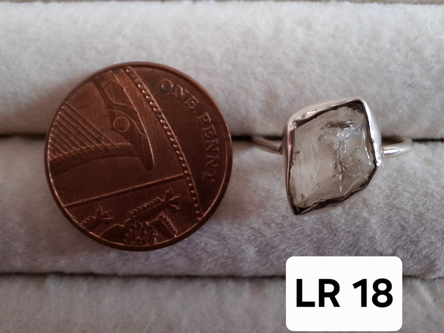 Libyan Desert Glass Ring, size L, 925 Silver, Tektite (Ref: LR18)