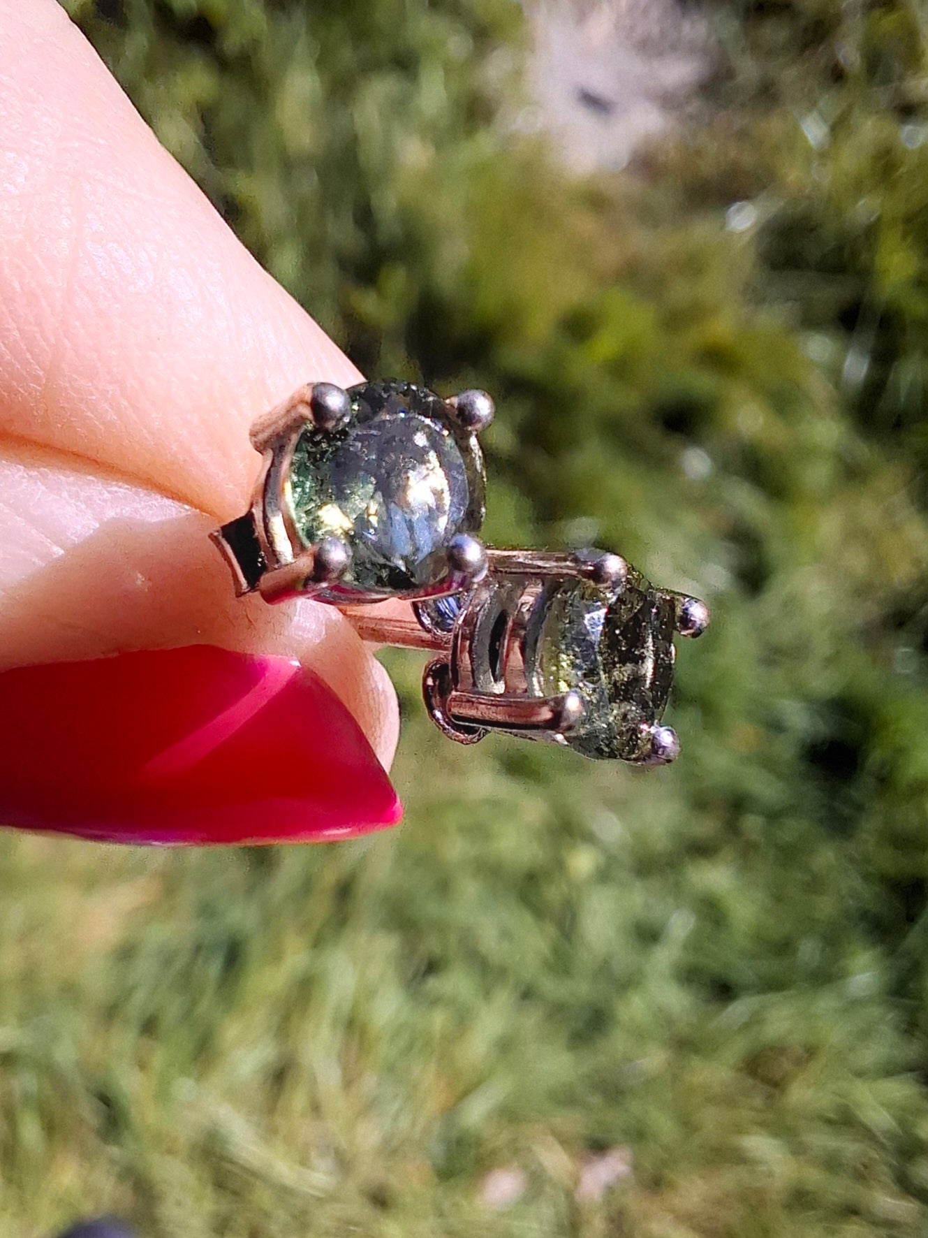 Moldavite (faceted), 5mm, STUD EARRINGS, 925 Silver, Tektite (Ref: Pair53)