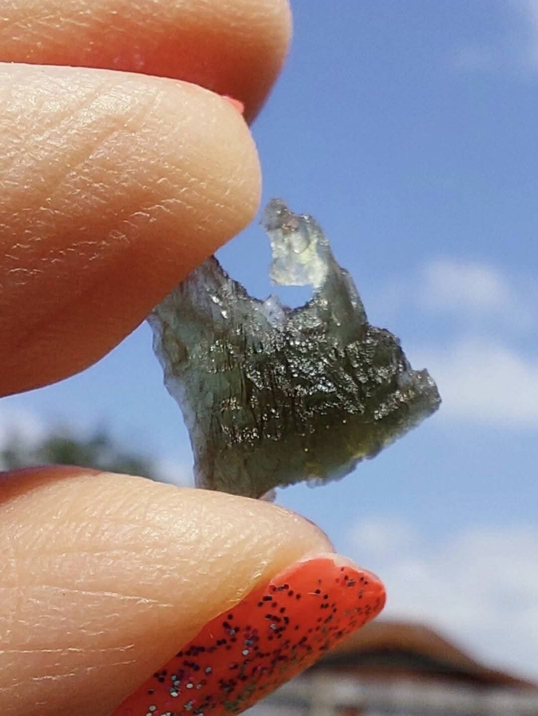 Moldavite Piece, 0.62g, Tektite (Ref: 1127)