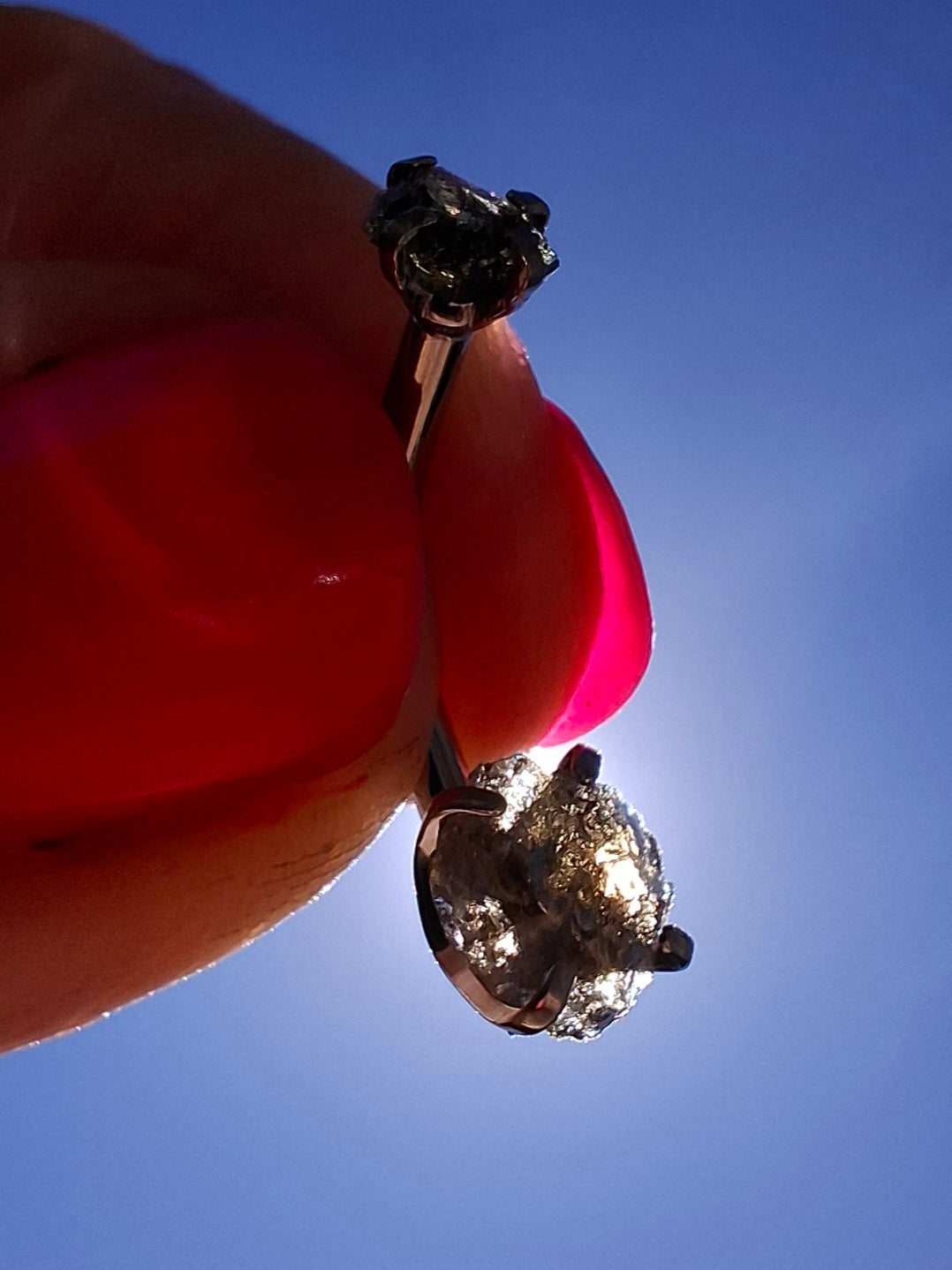Moldavite (raw) BELLY BAR, 14G, Surgical Steel, Tektite (Ref: BB6)