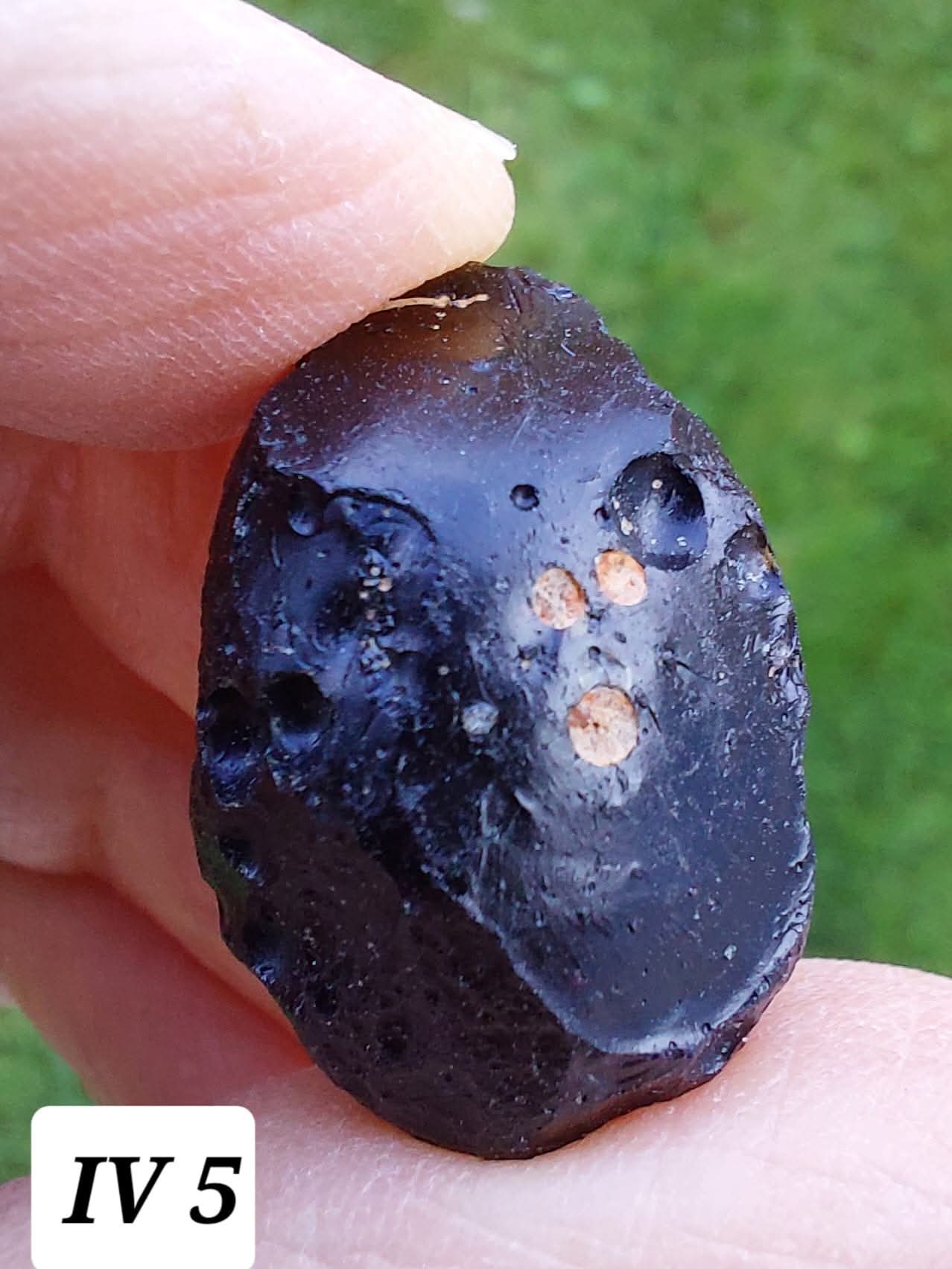 Ivory Coast (Ivorite), RAREST TEKTITE IN THE WORLD, 8.88g, Tektite (Ref: IV5)
