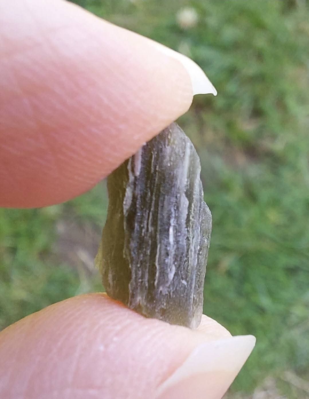 Moldavite Piece, 0.70g, Tektite (Ref: 774)