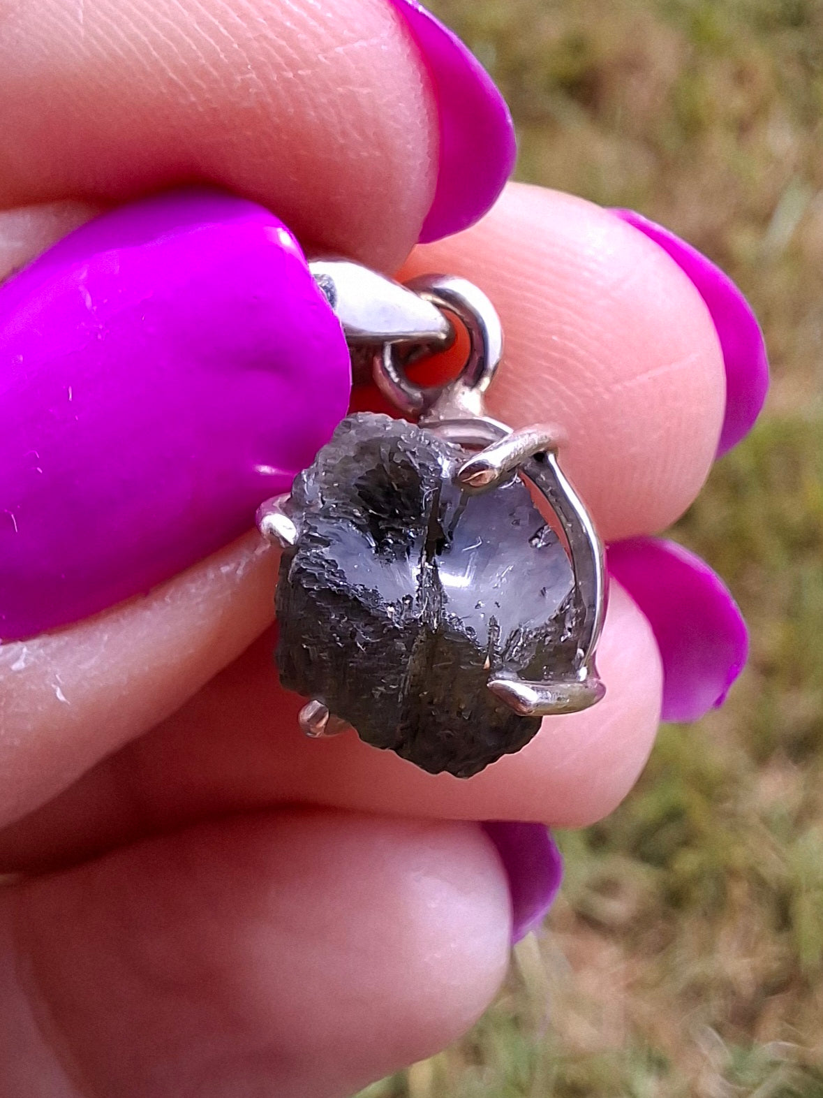 Moldavite Claw Pendant, 925 Silver, Tektite (Ref: P24)
