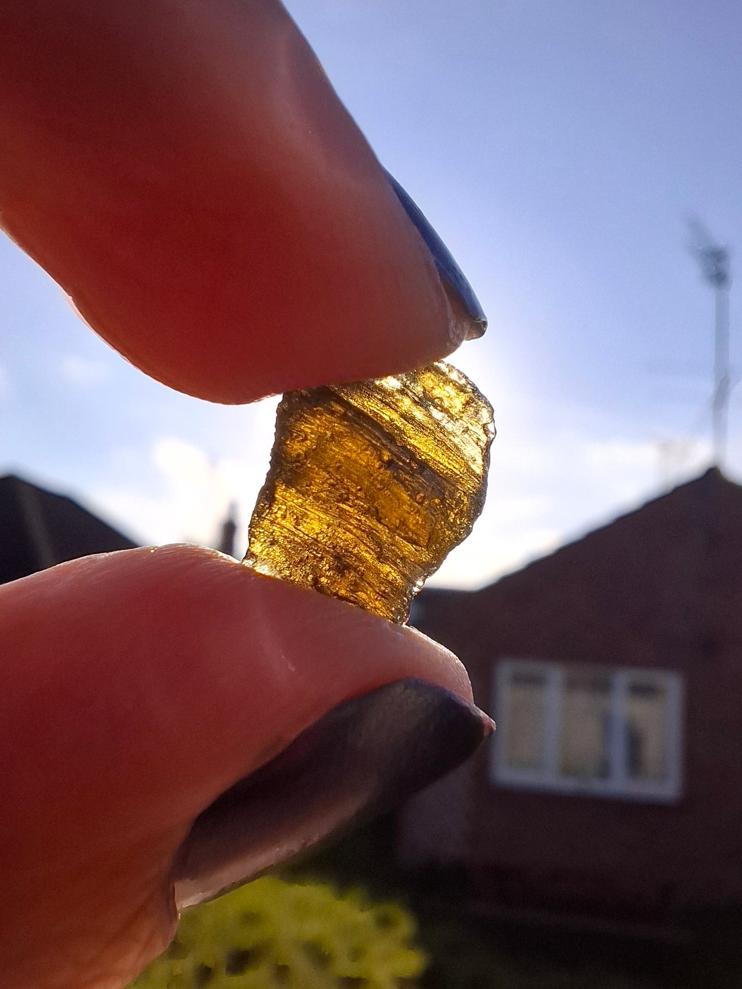 Moldavite Piece, 0.87g, Tektite (Ref: 1392)
