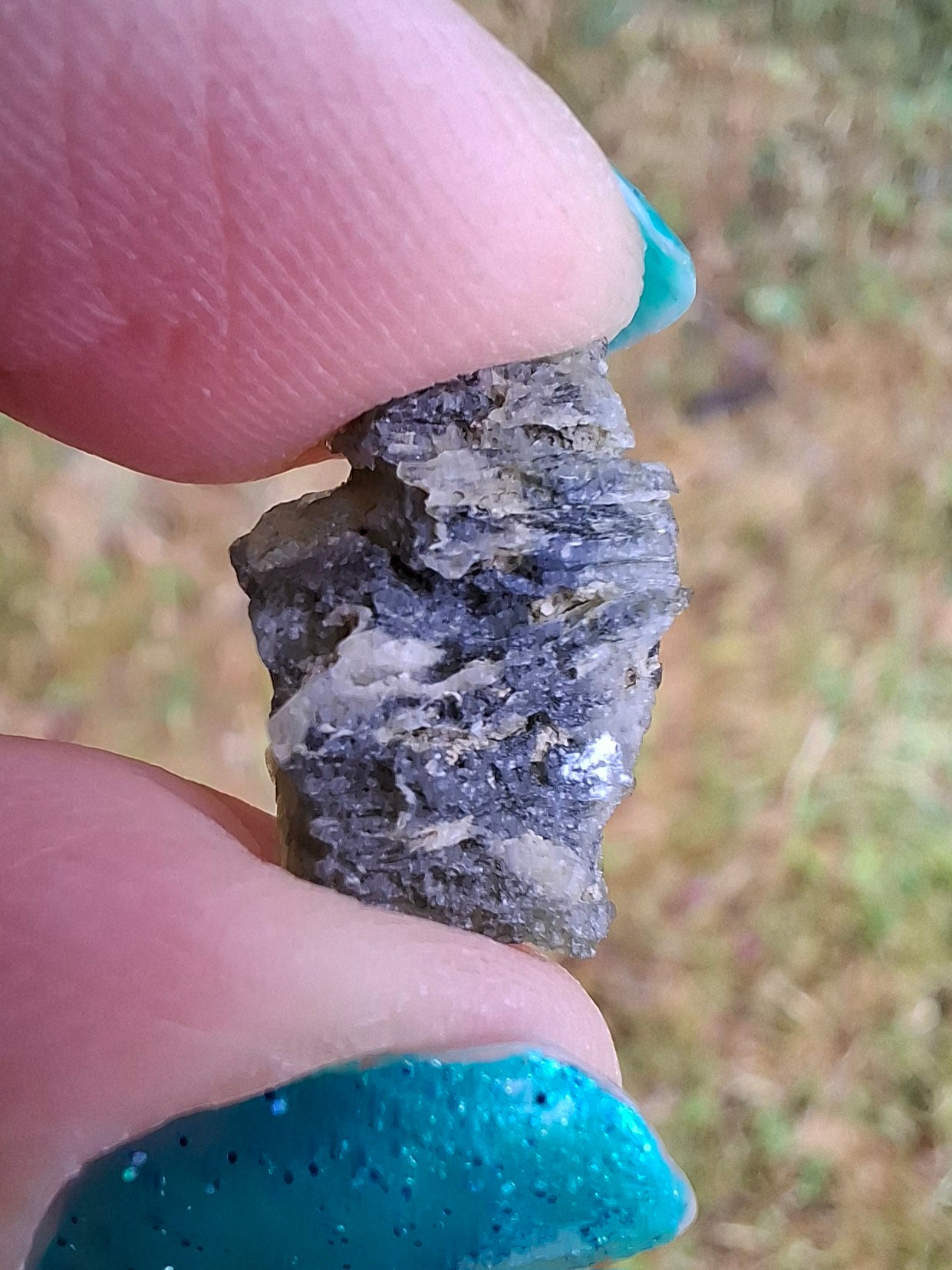 Moldavite Piece, 1.07g, Tektite (Ref: 1422)
