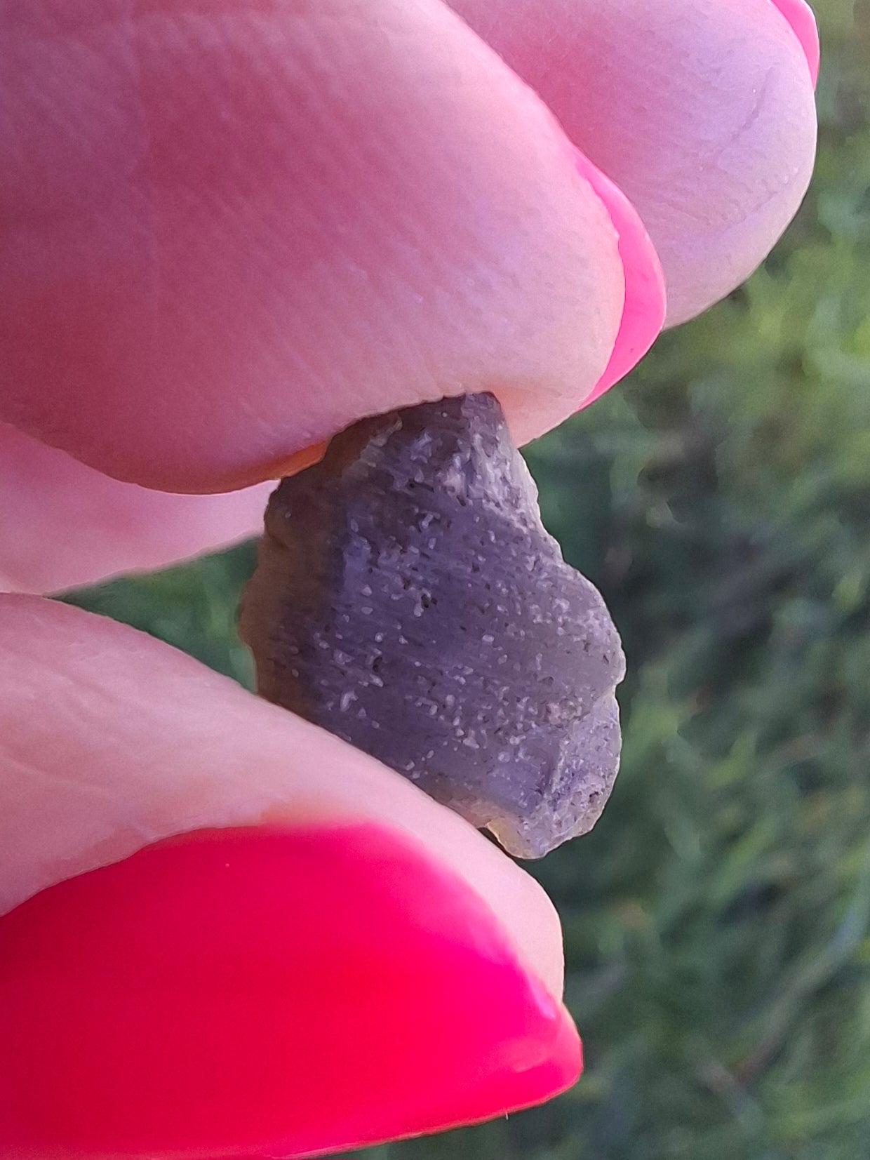 Moldavite Piece, 0.80g, Tektite (Ref: 1402)