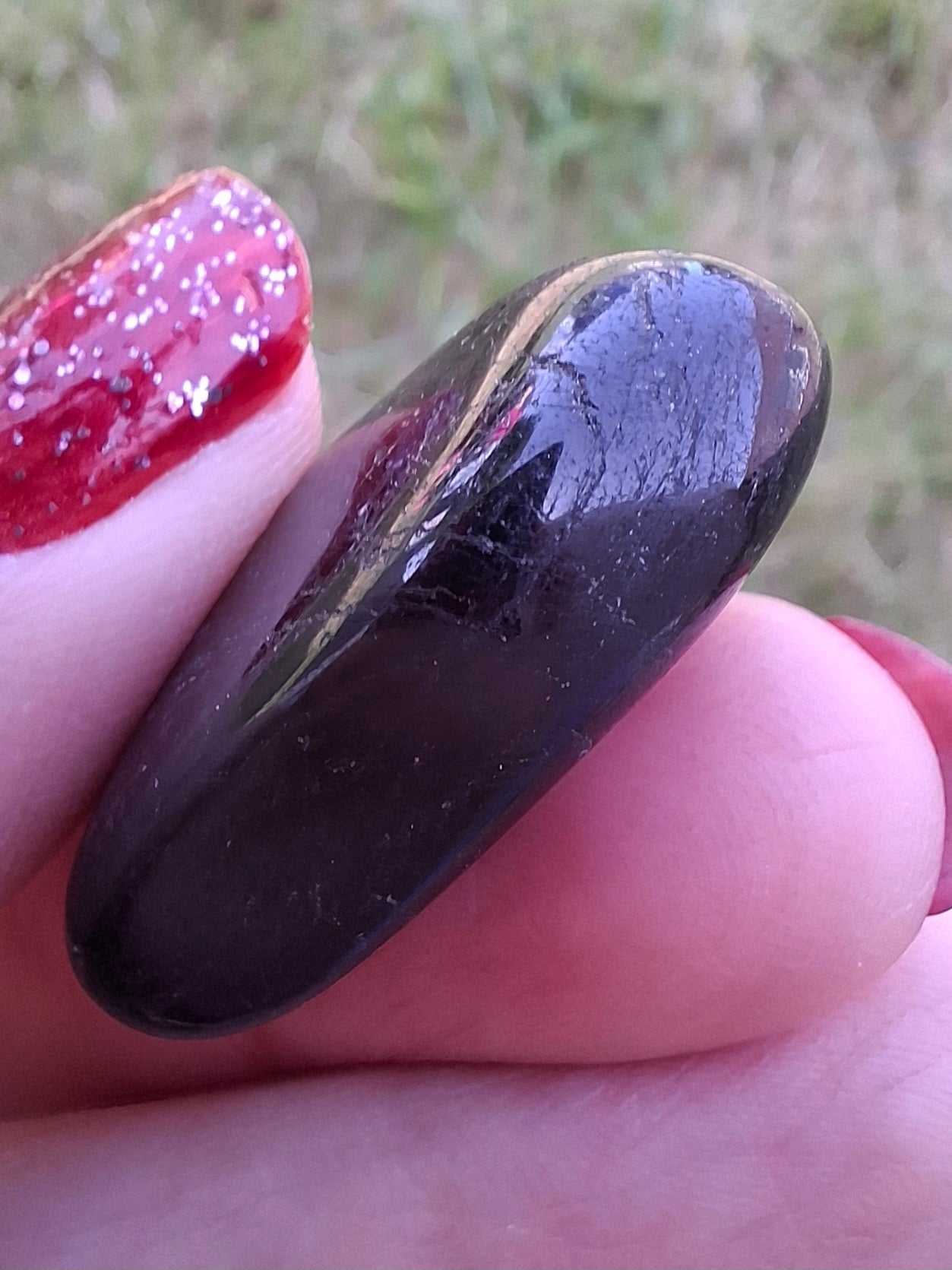 Black Tourmaline, Tumble Stone, Crystal (Ref: T220)