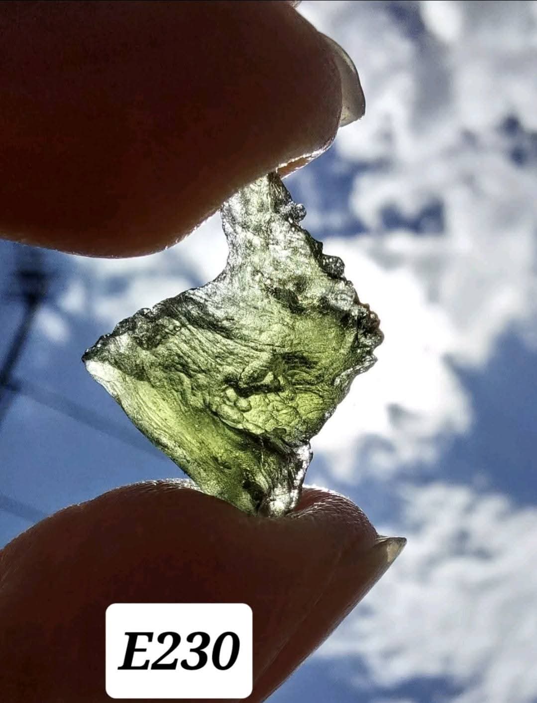 Moldavite Piece, 1.10g, Tektite (Ref: E230)