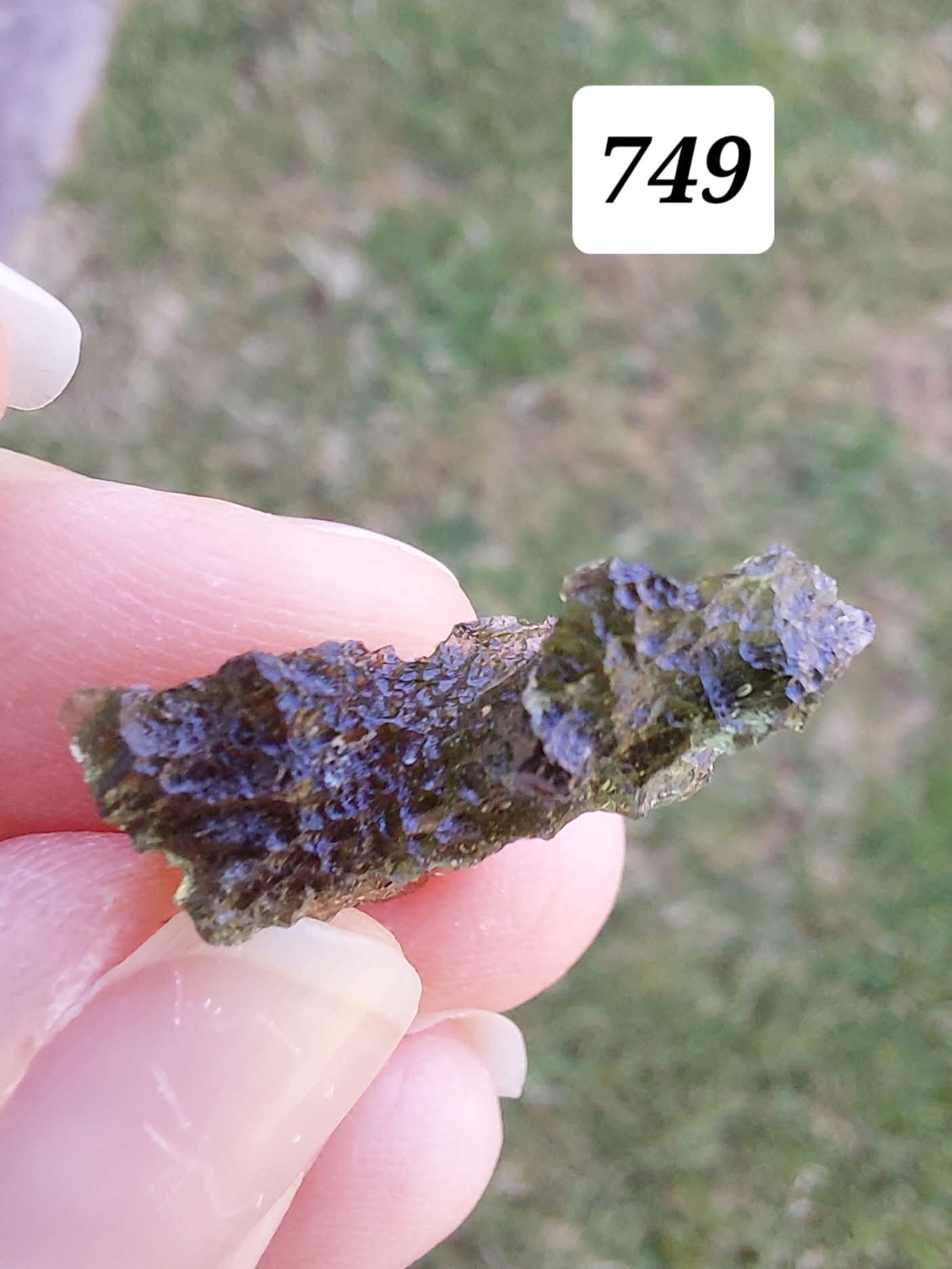 Moldavite Piece, BESEDNICE SKOLA, 1.55g, Tektite (Ref: 749)