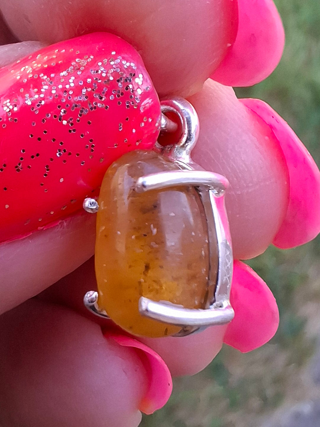Baltic Amber Pendant, 925 Silver, Fossil (Ref: AP24)