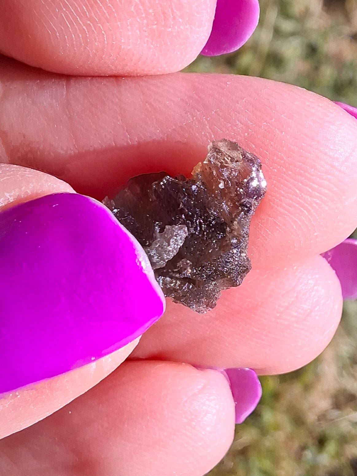 Moldavite Piece, 0.65g, Tektite (Ref: 1459)