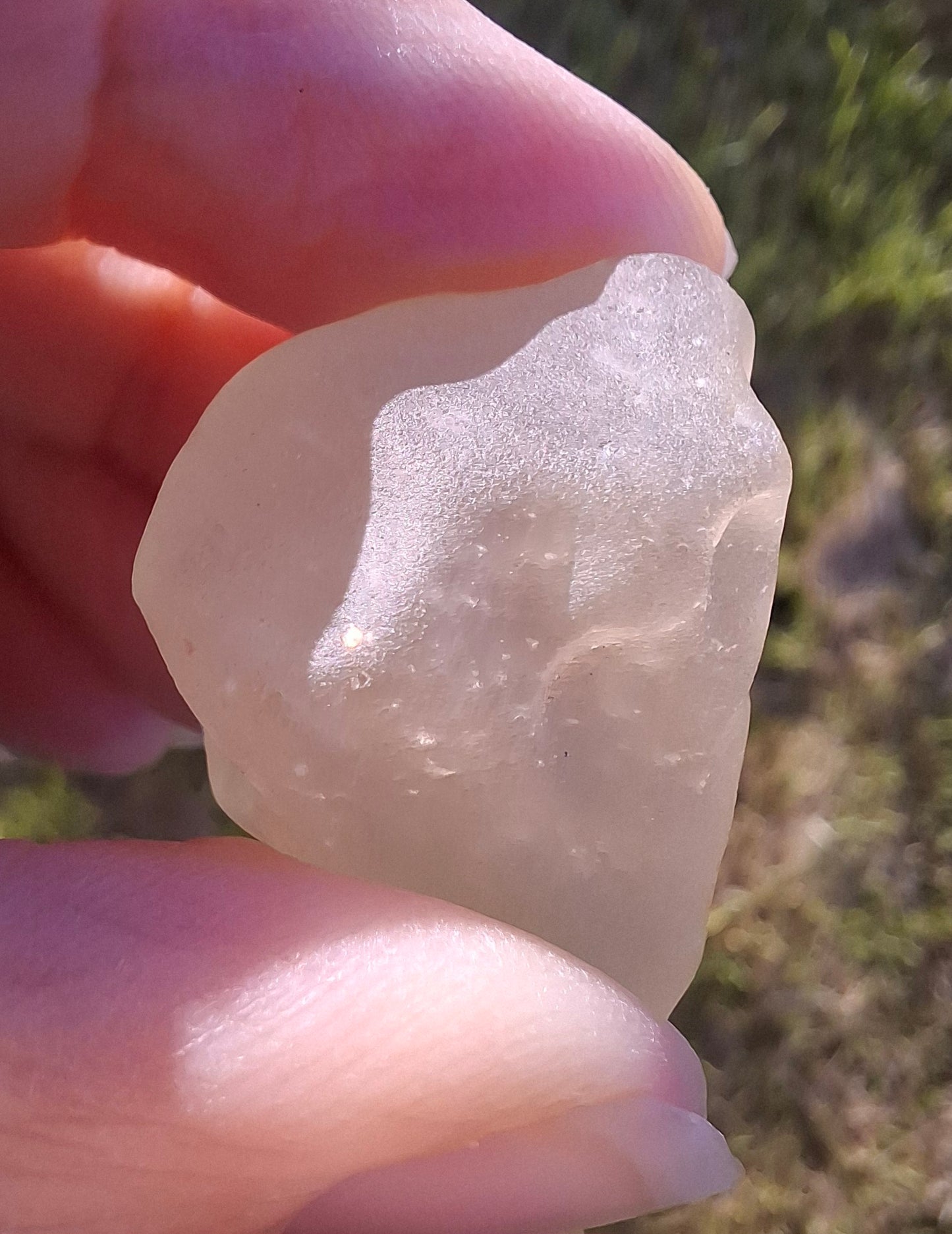 Libyan Desert Glass Piece, 12.90g, Tektite (Ref: LE243)
