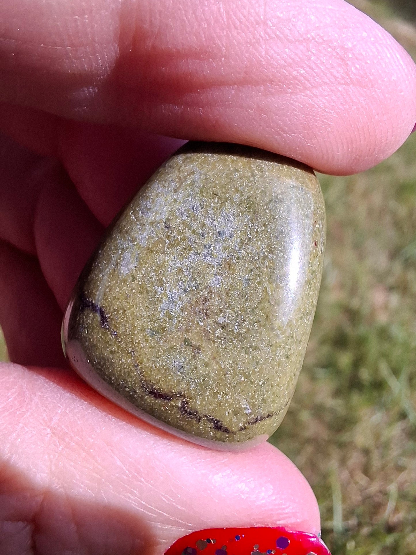 Dragons Blood Jasper, Tumble Stone, Crystal (T111)