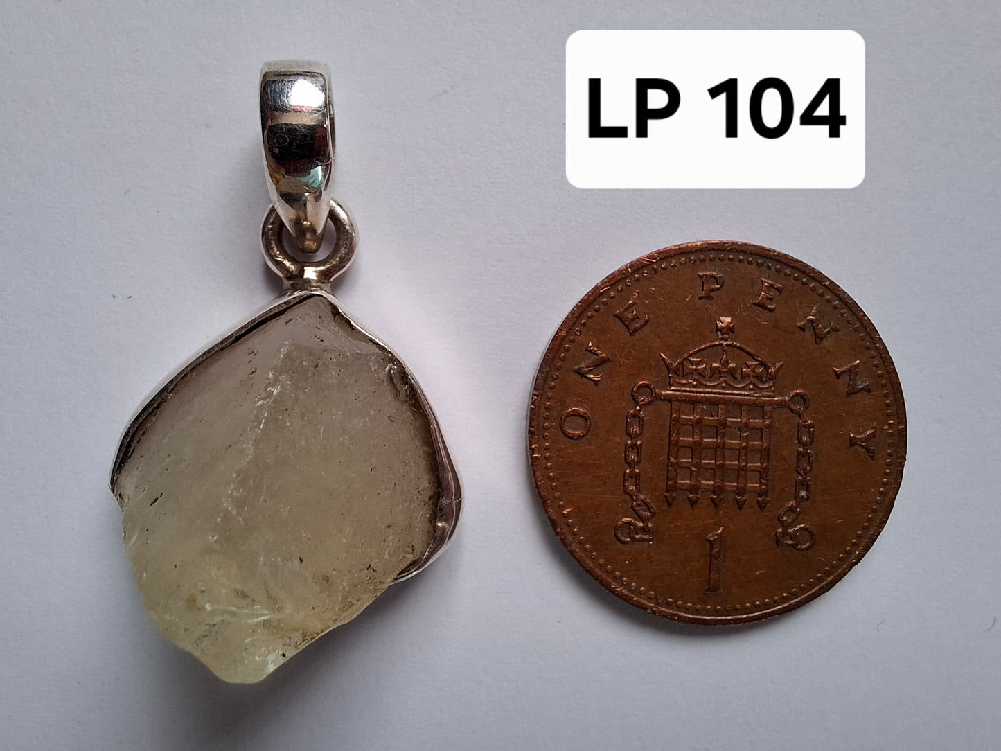 Libyan Desert Glass Pendant, 925 Silver, Tektite (Ref: LP104)