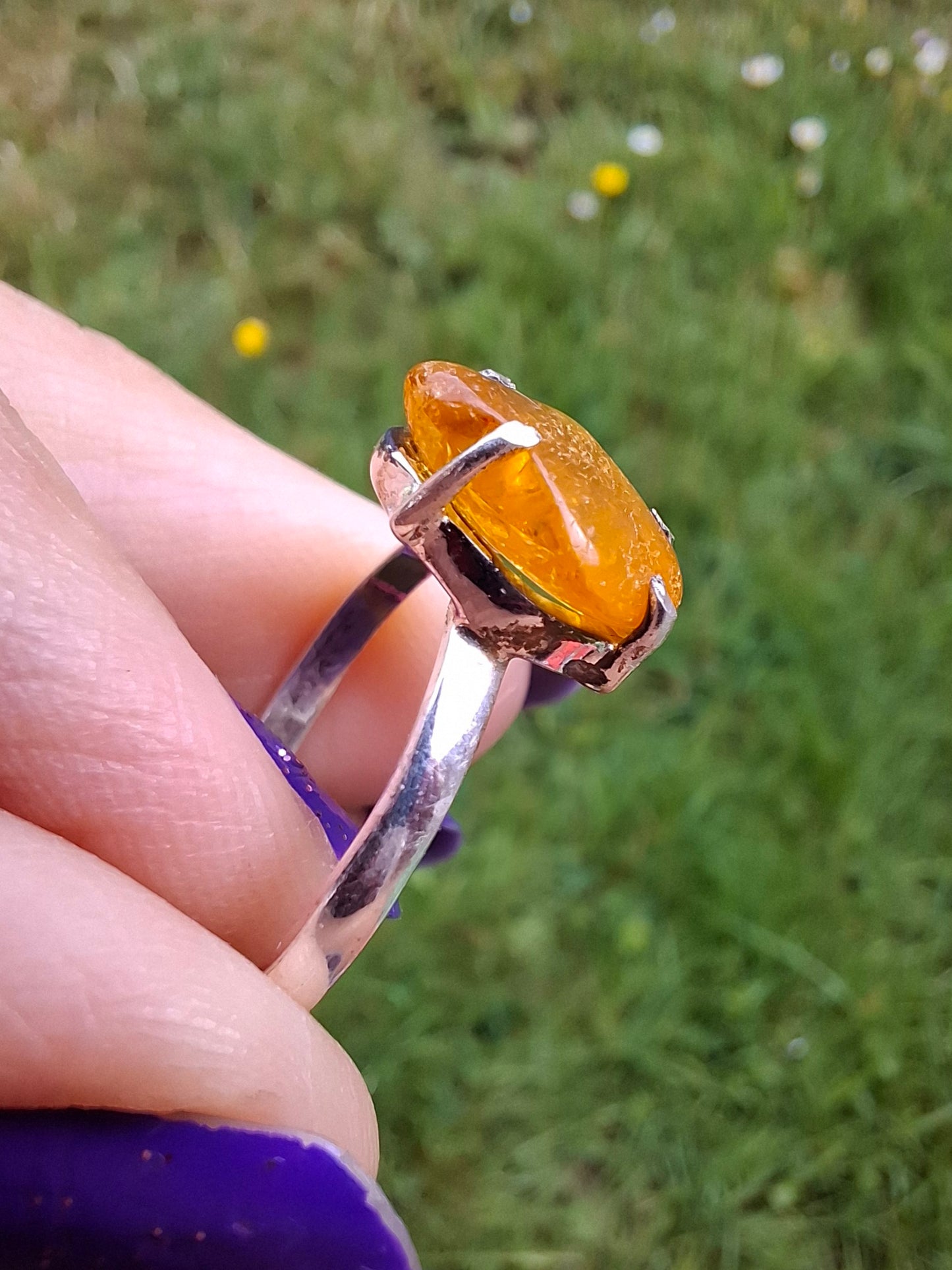 Baltic Amber Ring, size large R, 925 Silver, Fossil (Ref: AR16)