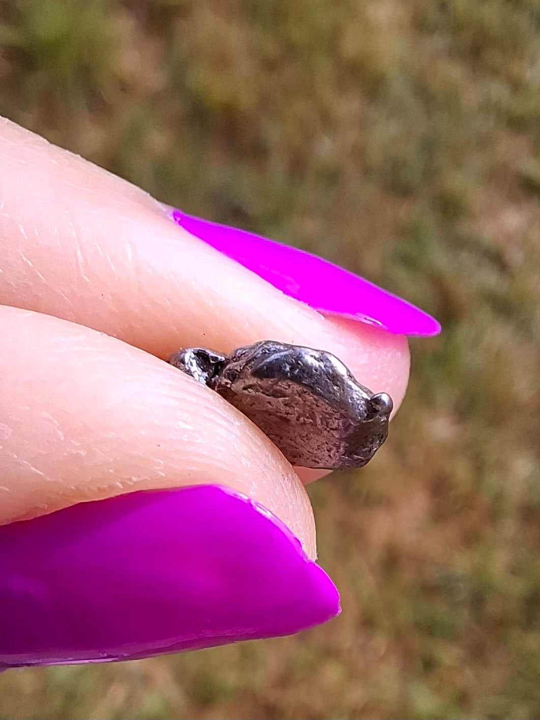 Campo del Cielo, 0.96g, Nickel Iron Meteorite (Ref: C7)