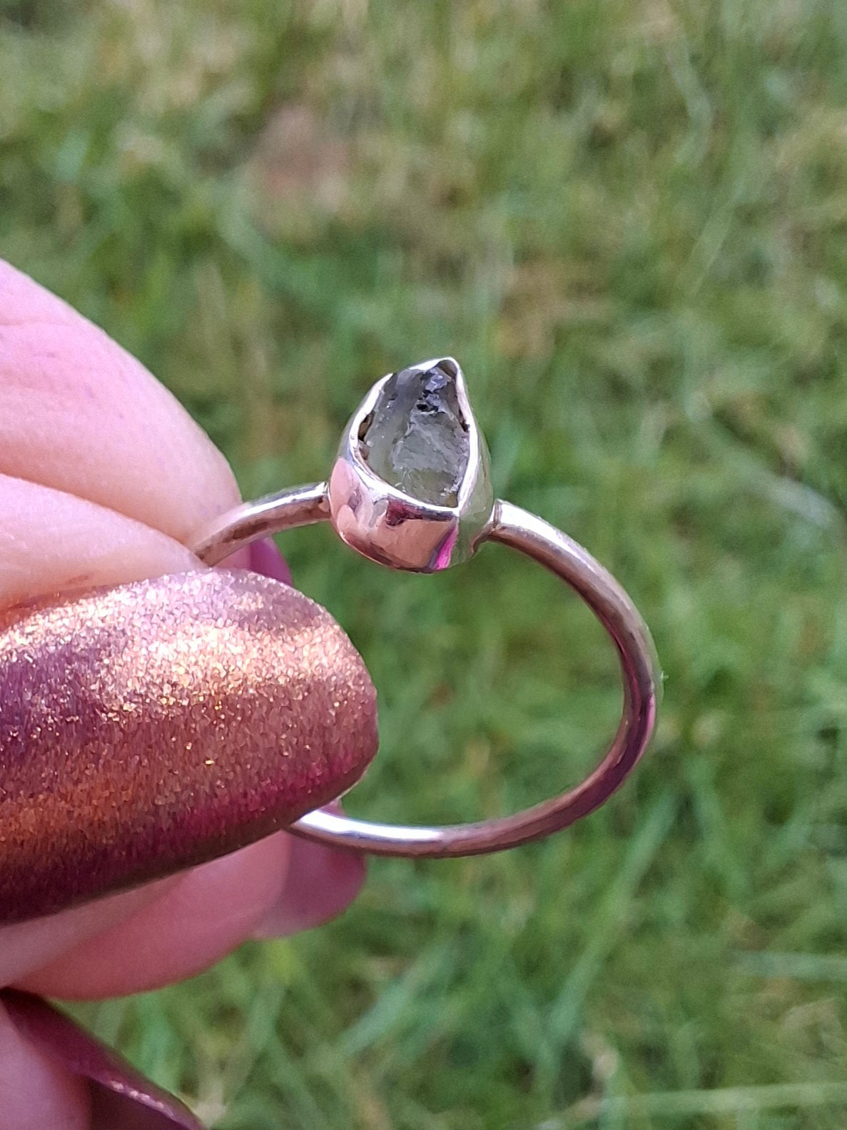 Moldavite Ring, size small L, 925 Silver, Tektite (Ref: R35)