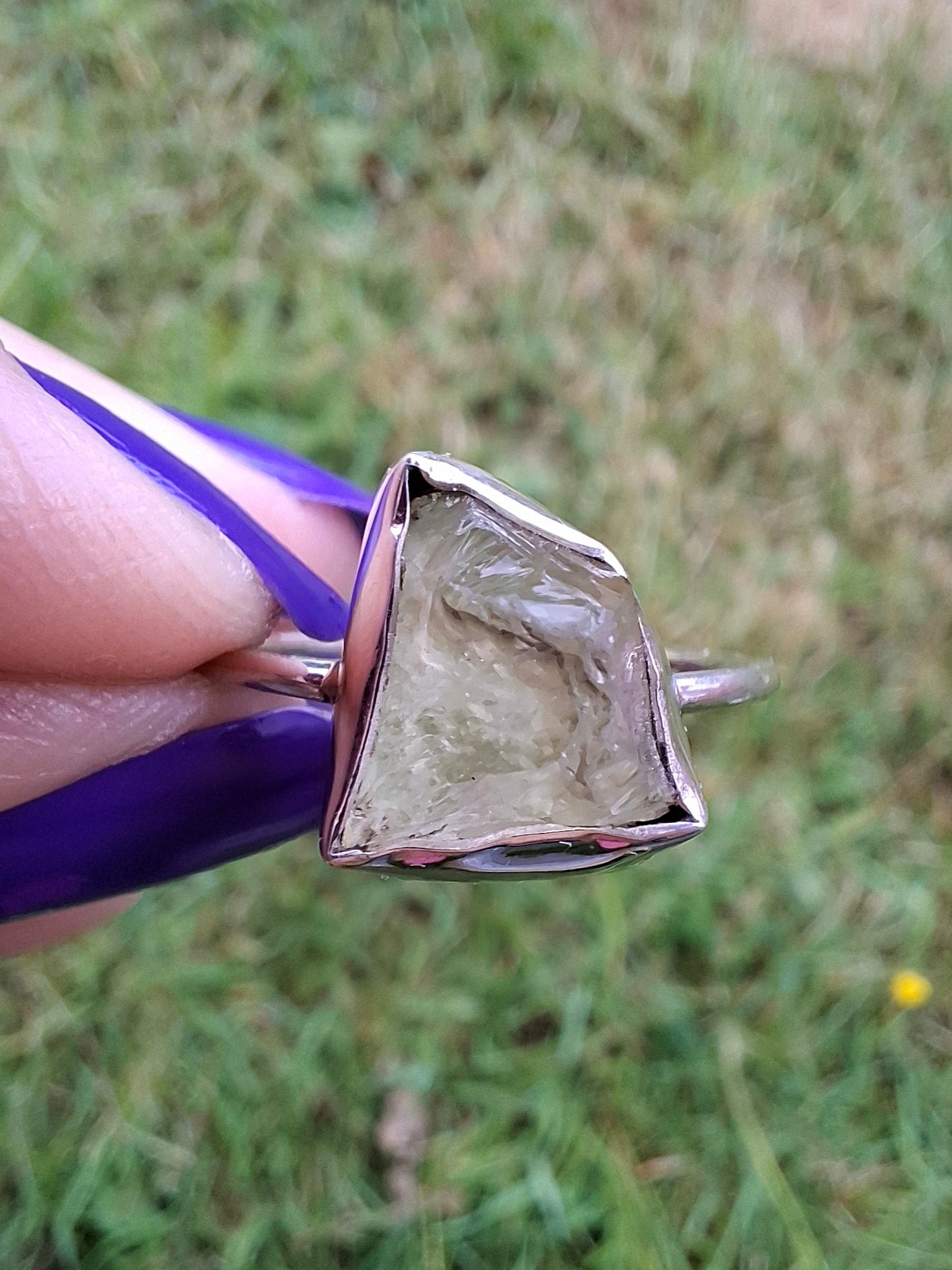 Libyan Desert Glass Ring, size large V, 925 Silver, Tektite (Ref: LR58)