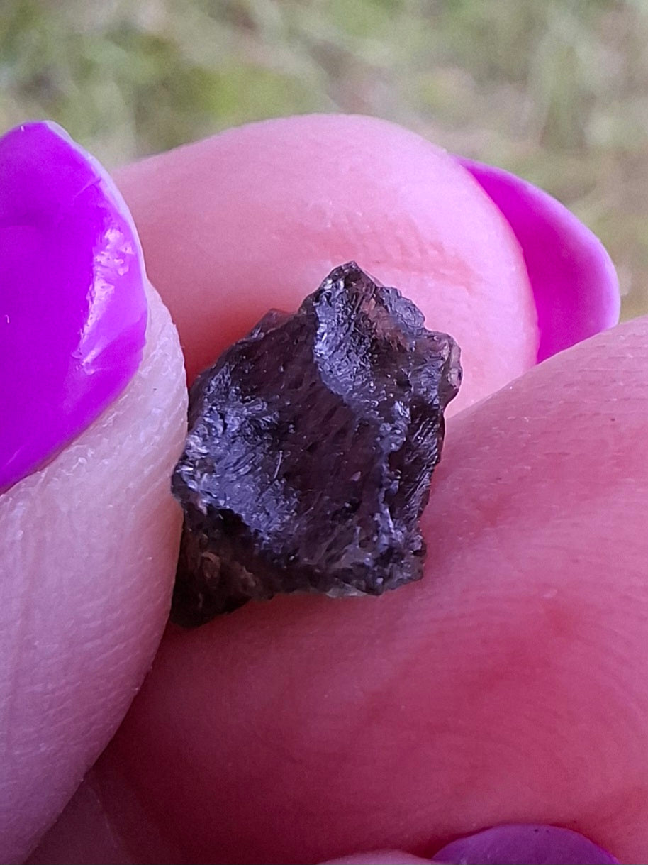 Moldavite Piece, 0.82g, Tektite (Ref: 1454)