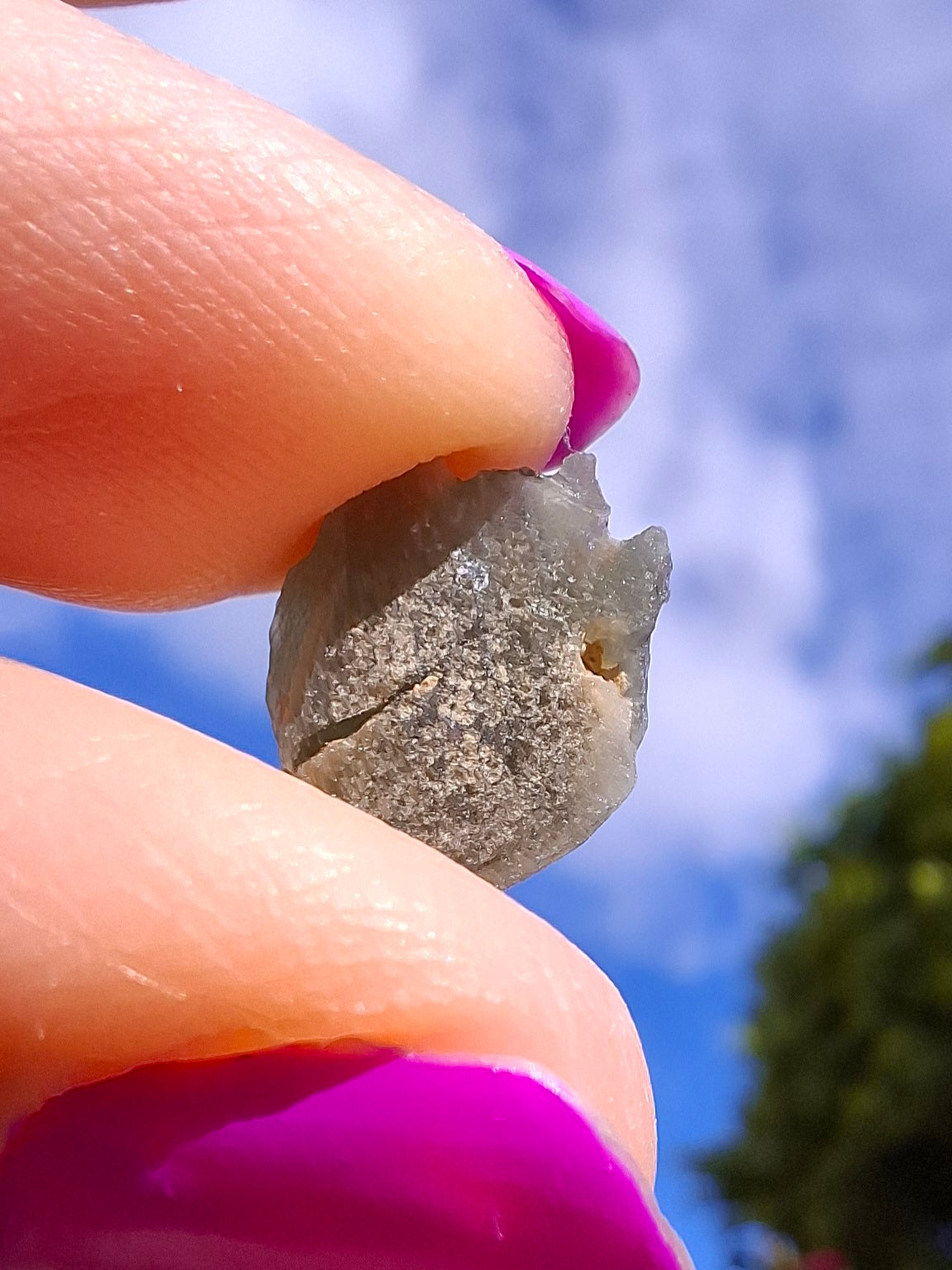 Moldavite Piece, 0.85g, Tektite (Ref: 1462)