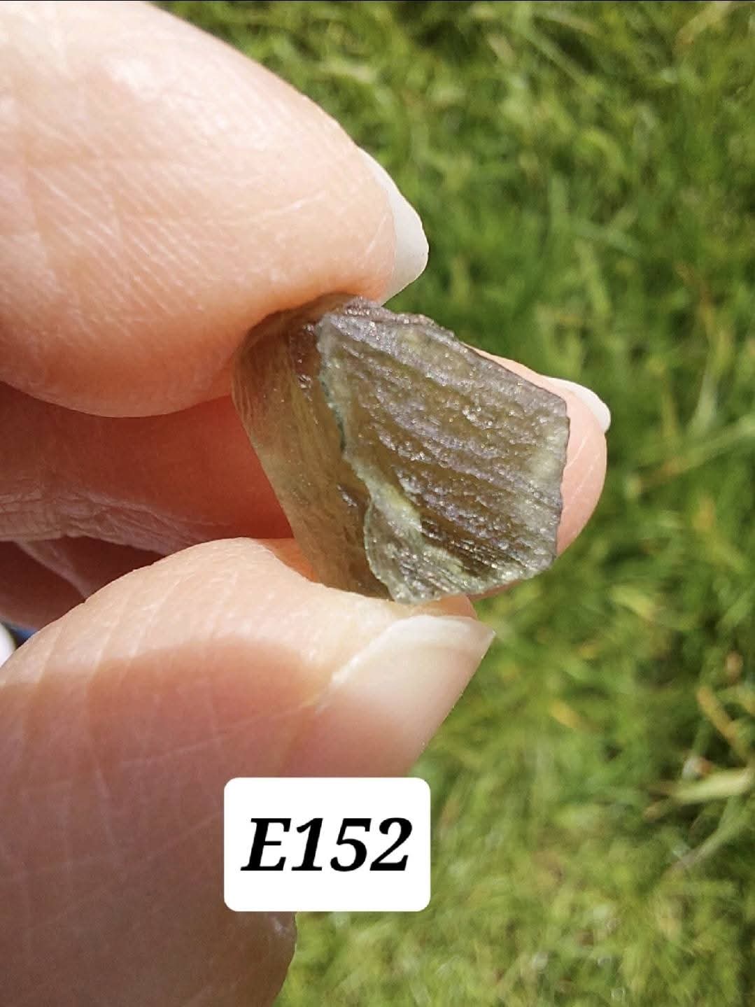 Moldavite Piece, 0.92g, Tektite (Ref: E152)