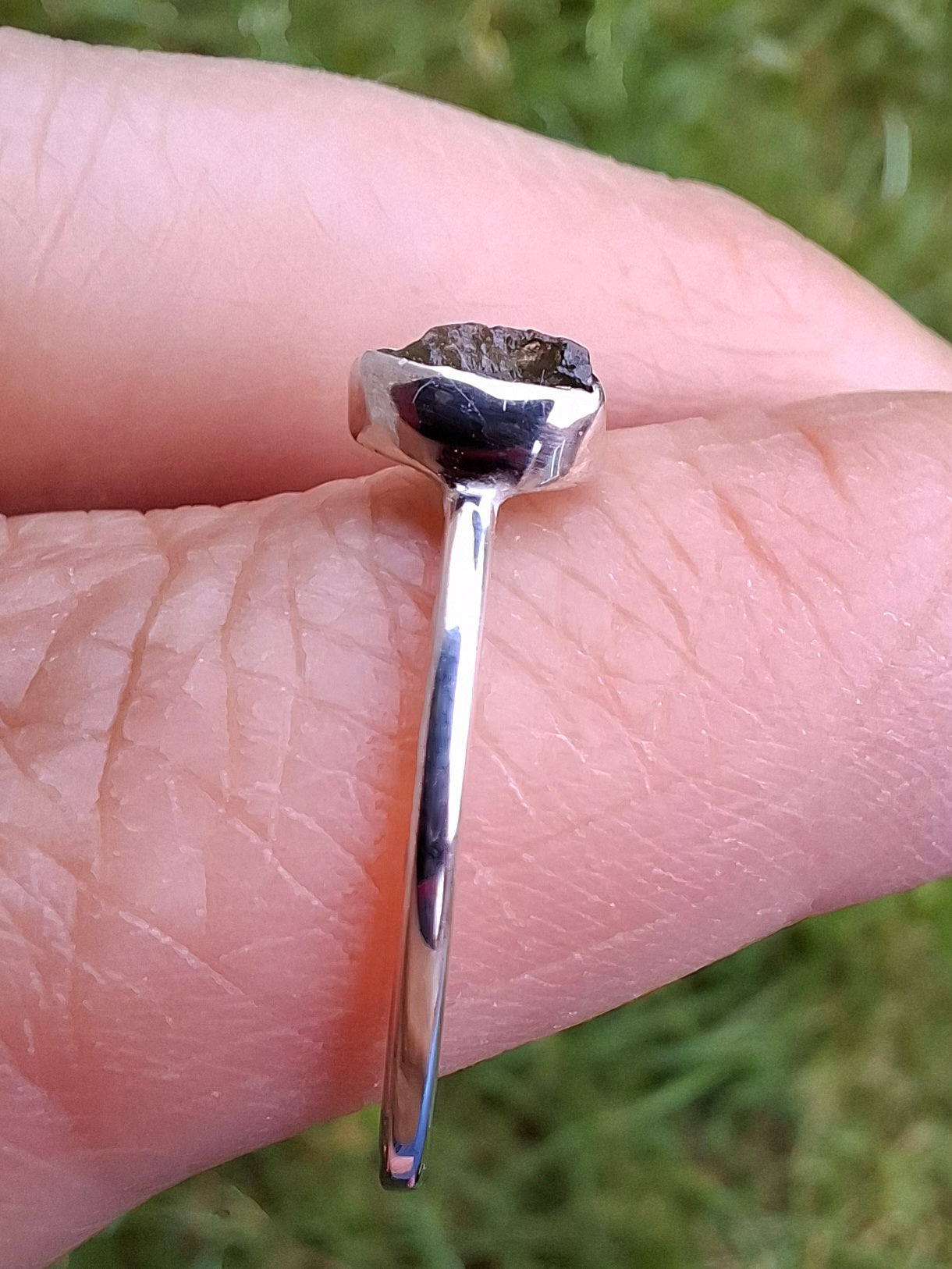 Moldavite Ring, size large R/small S, 925 Silver, Tektite (Ref: R54)