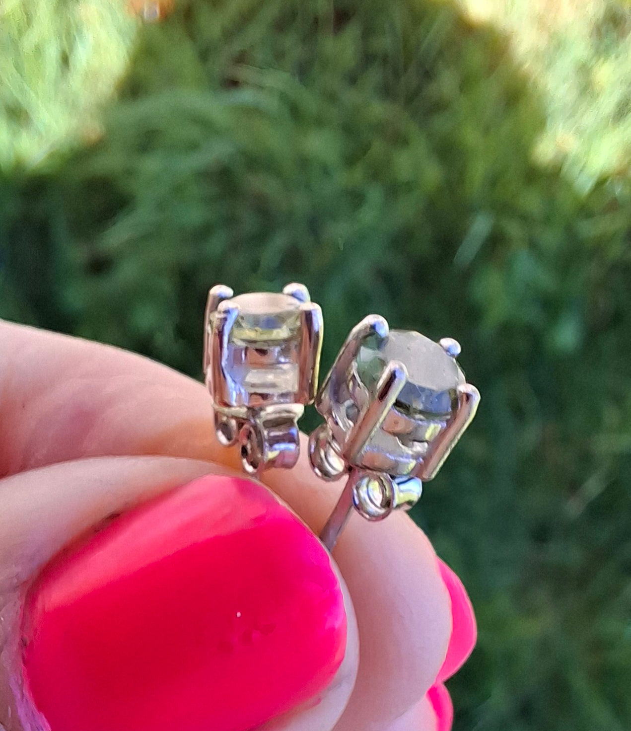 Moldavite (faceted), 5mm, STUD EARRINGS, 925 Silver, Tektite (Ref: Pair53)