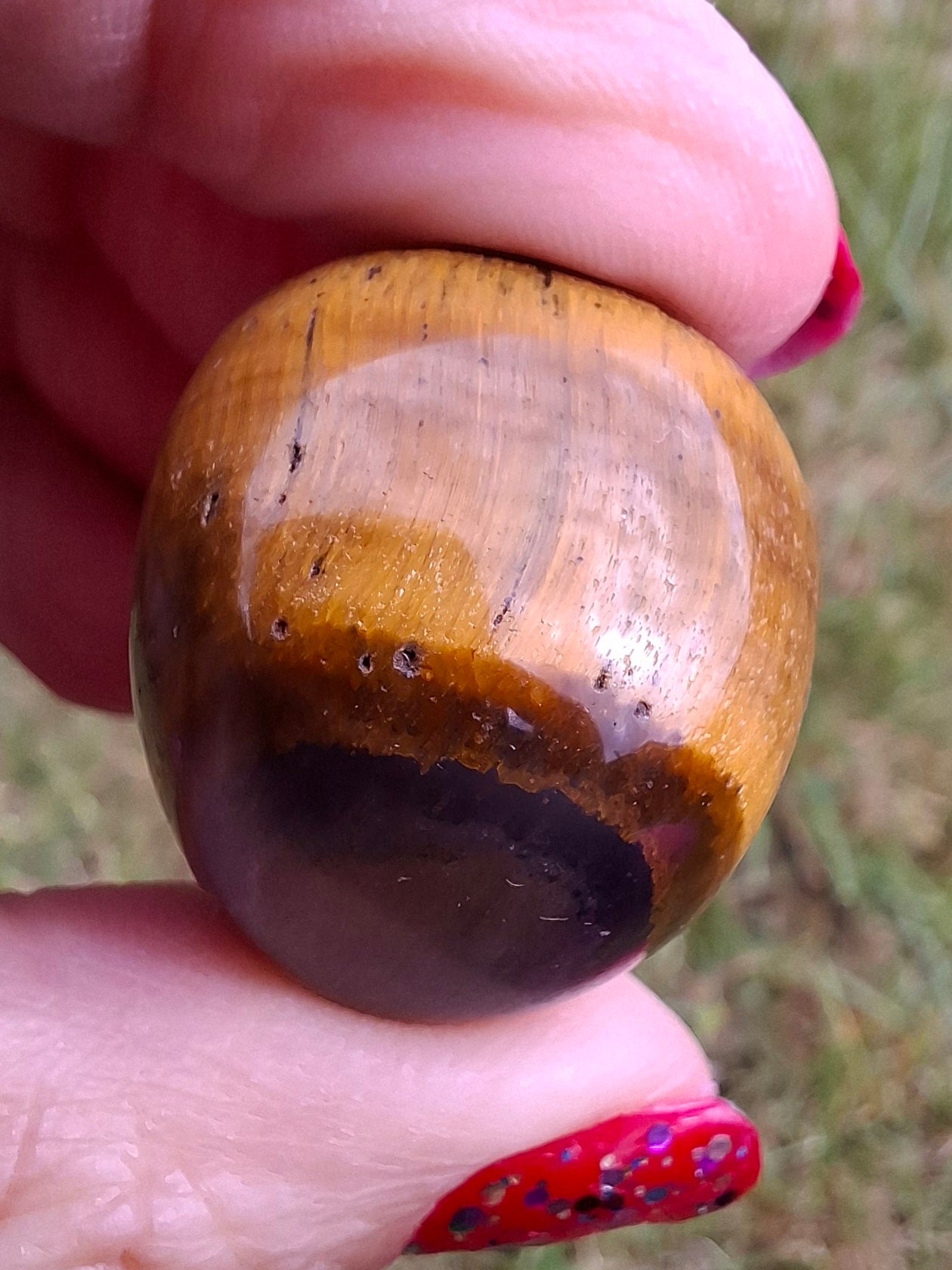 Tigers Eye, Tumble Stone, Crystal (Ref: T128)