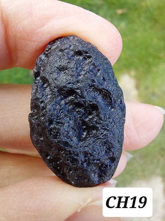 Guang Dong (Chinese), 10.55g, Tektite