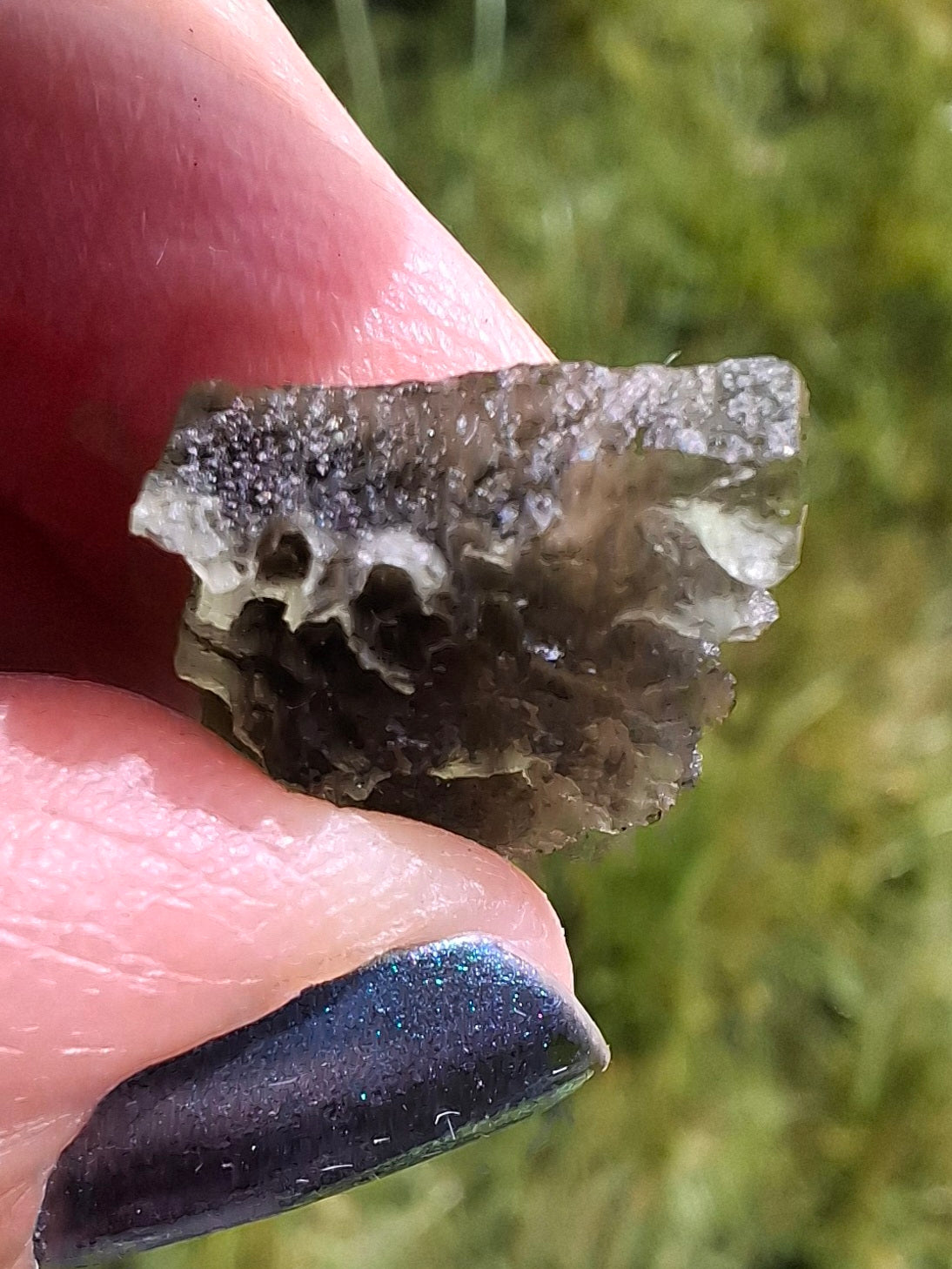 Moldavite Piece, 1.65g, Tektite (Ref: 1387)