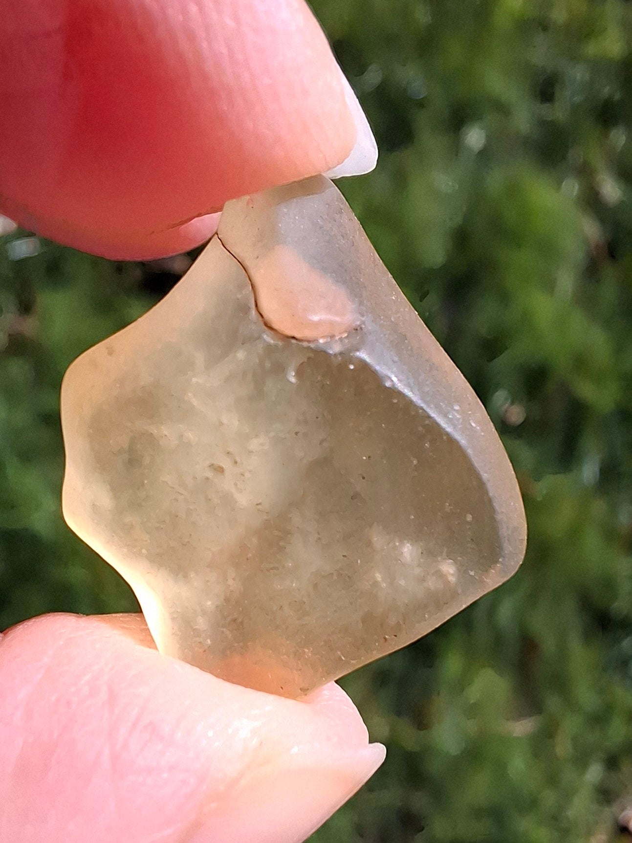 Libyan Desert Glass small Piece, 2.38g, Tektite (Ref: L1353)