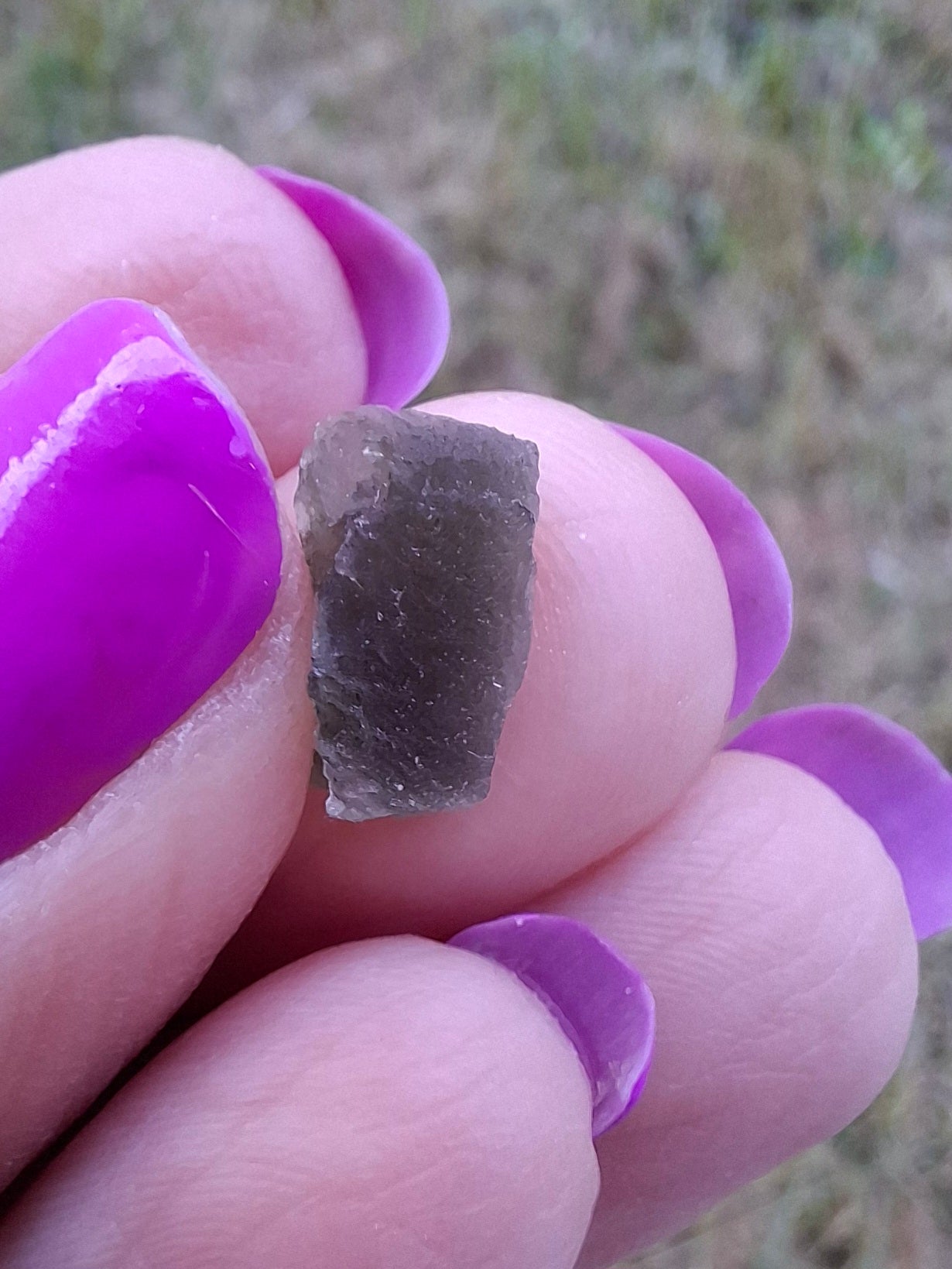 Moldavite Piece, 0.57g, Tektite (Ref: 1439)