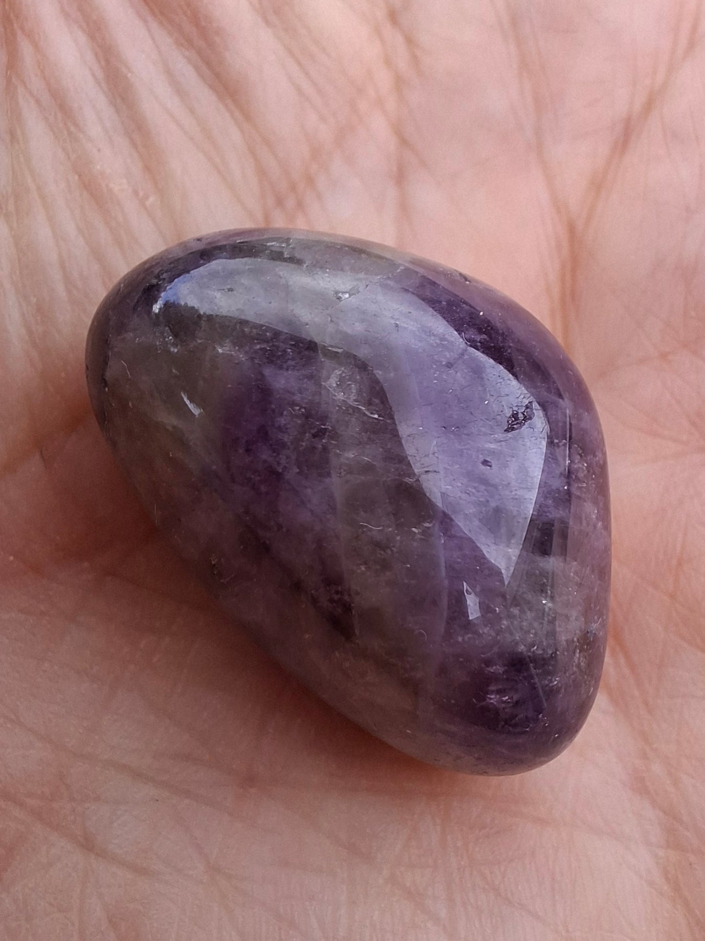 Amethyst, Tumble Stone, Crystal (Ref: T16)