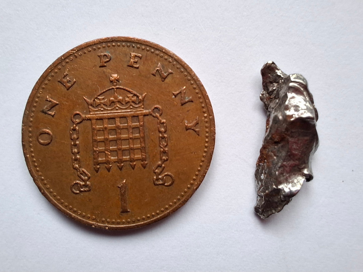 Campo del Cielo, 0.99g, Nickel Iron Meteorite (Ref: C8)