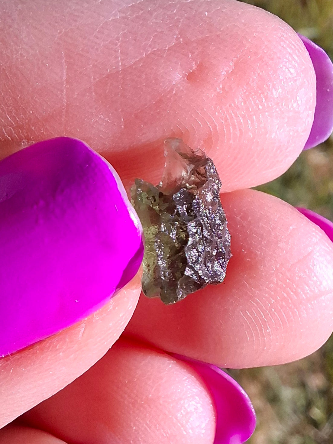 Moldavite small Piece, 0.40g, Tektite (Ref: 1458)