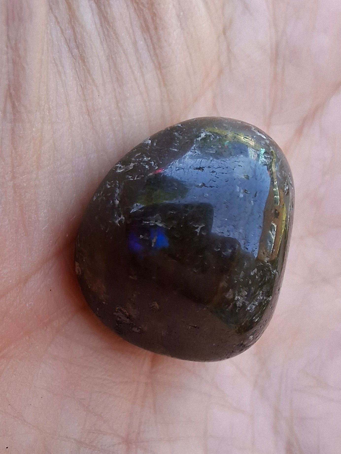 Labradorite, Tumble Stone, Crystal (Ref: T212)