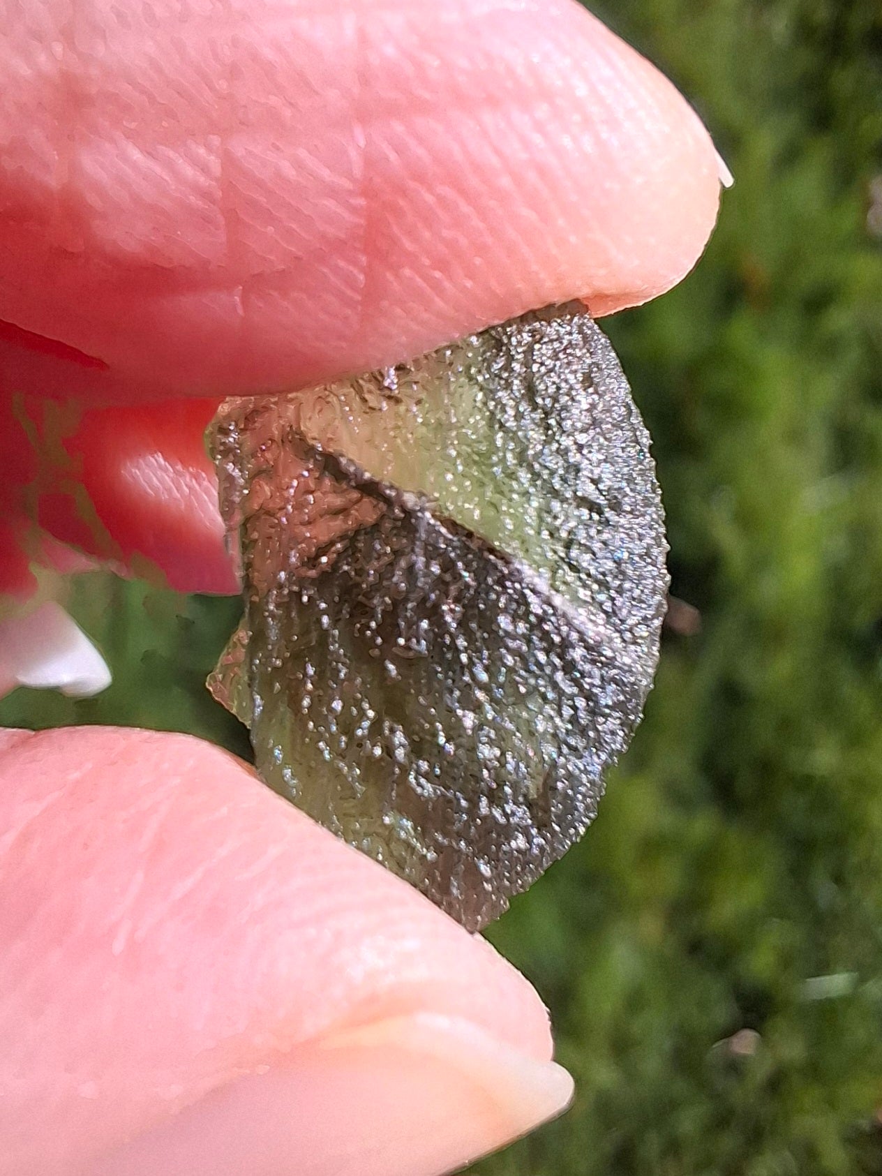 Moldavite Piece, 1.13g, Tektite (Ref: 1335)