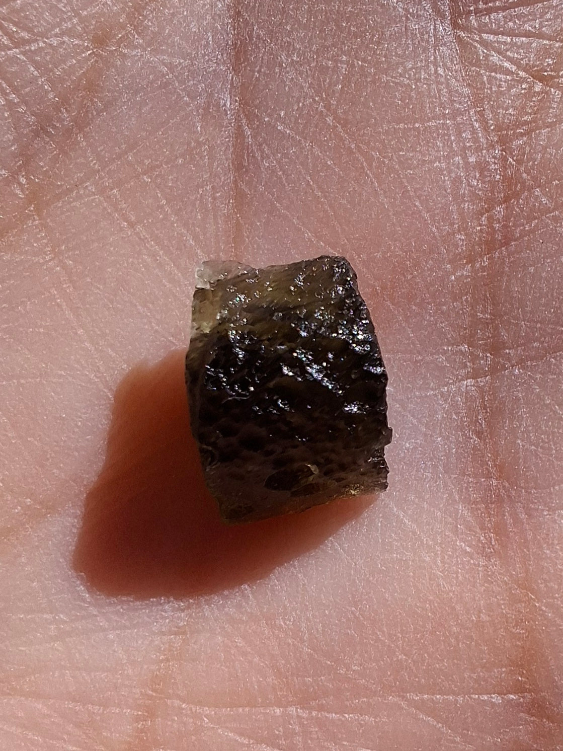 Moldavite Piece, 0.60g, Tektite (Ref: 1408)