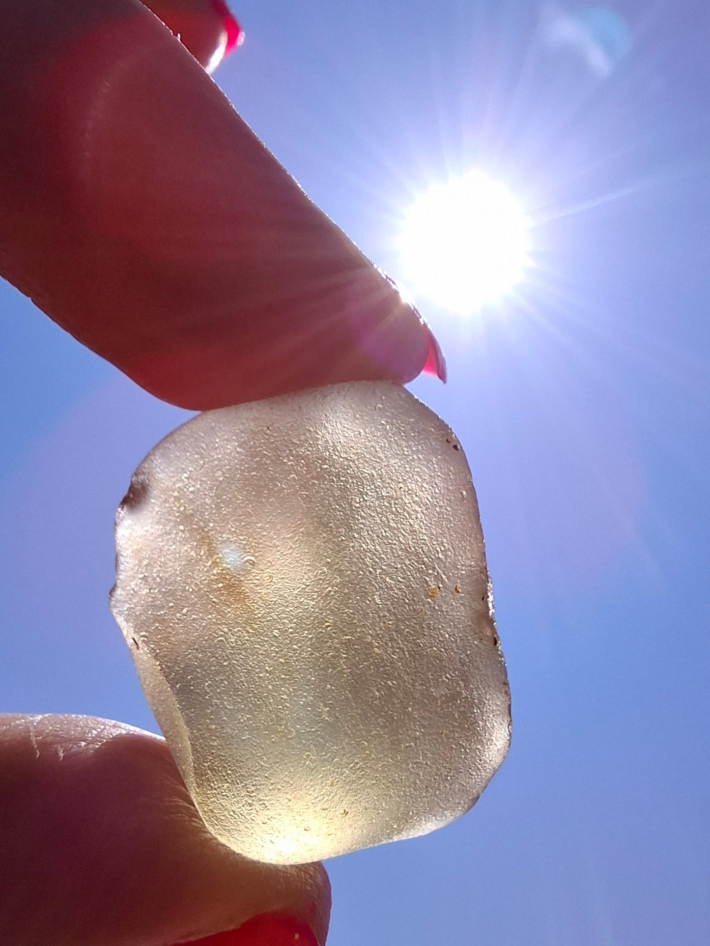 Libyan Desert Glass (darker) Piece, 9.54g, Tektite (Ref: L1371)