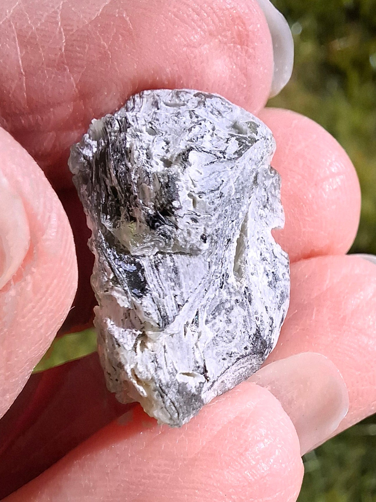 Moldavite Piece, SNOWFLAKE, FROSTED, BARTOCHOV, 4.00g, Tektite (Ref: 1367)