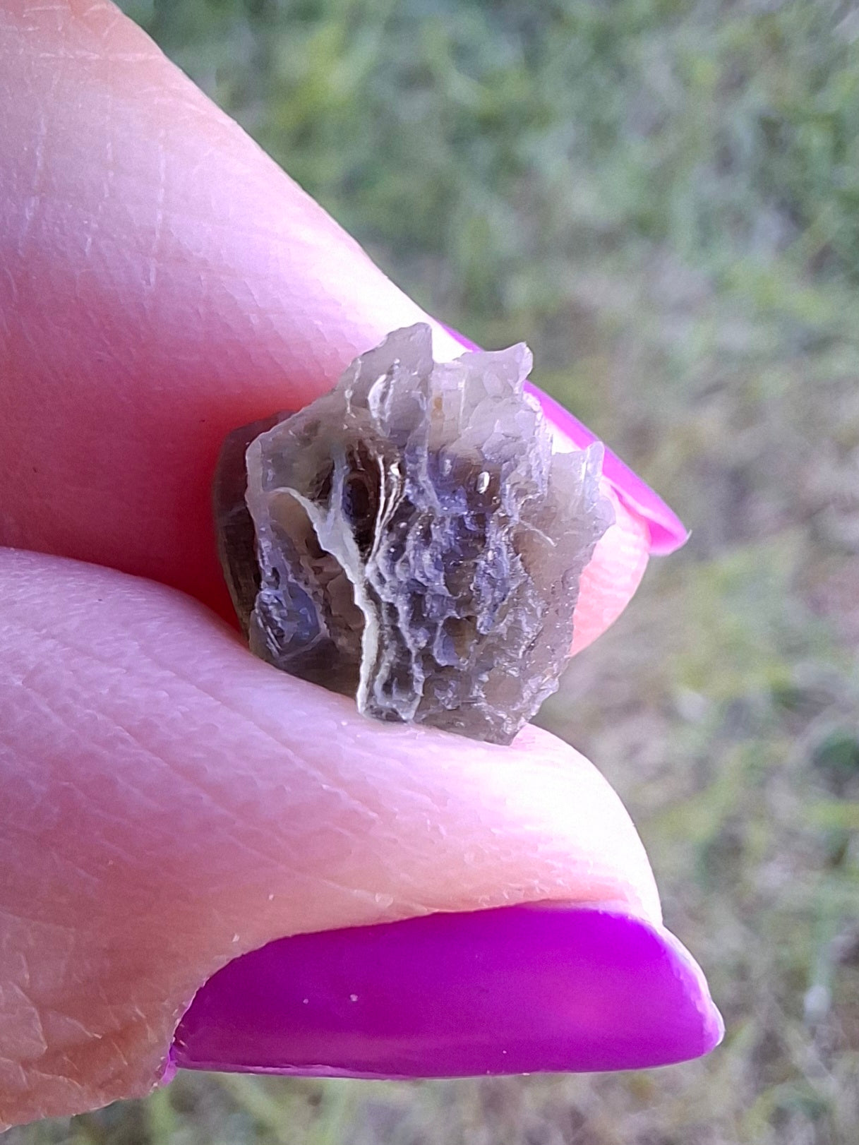 Moldavite Piece, 0.85g, Tektite (Ref: 1462)