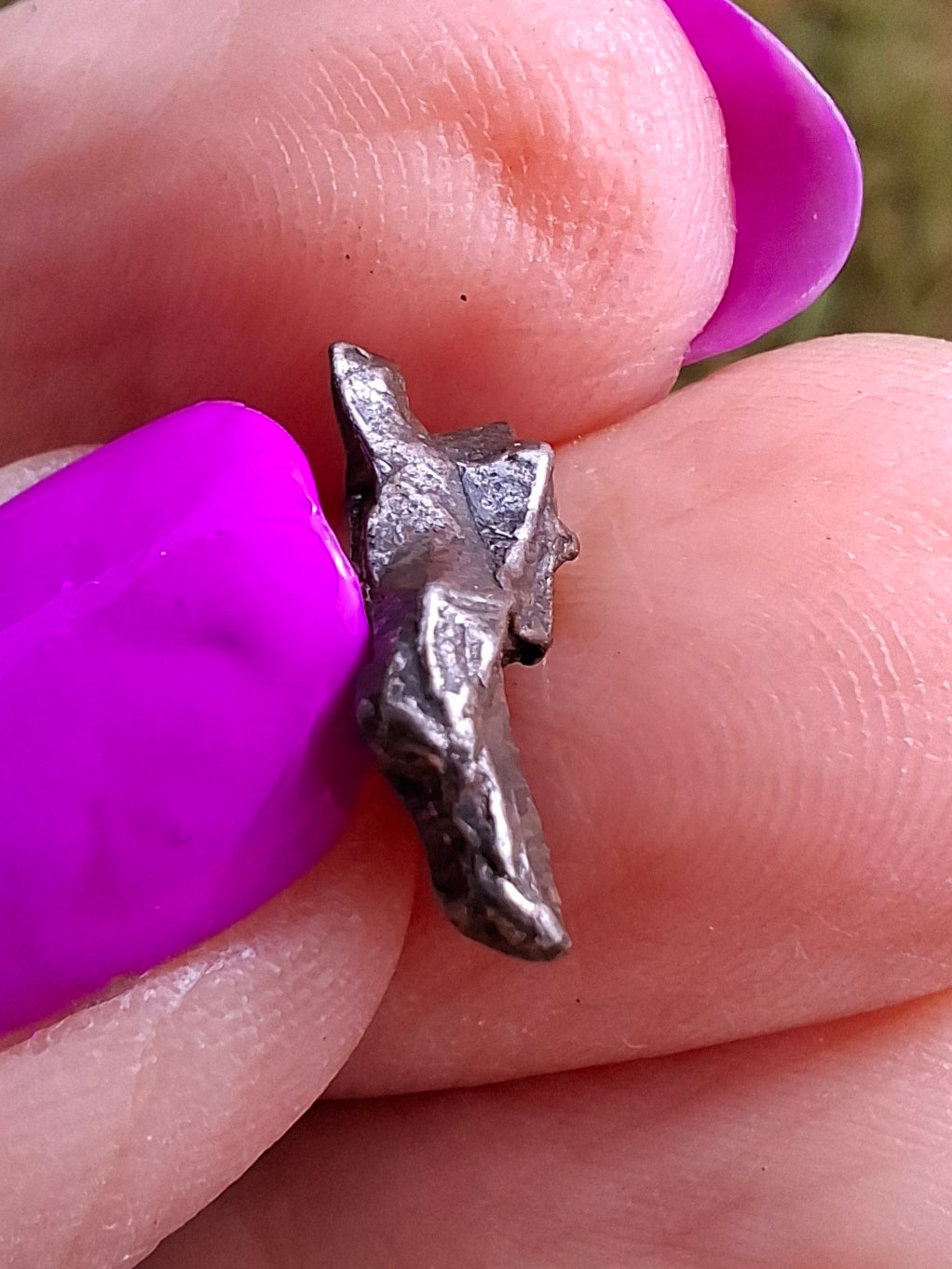 Campo del Cielo, 0.99g, Nickel Iron Meteorite (Ref: C5)